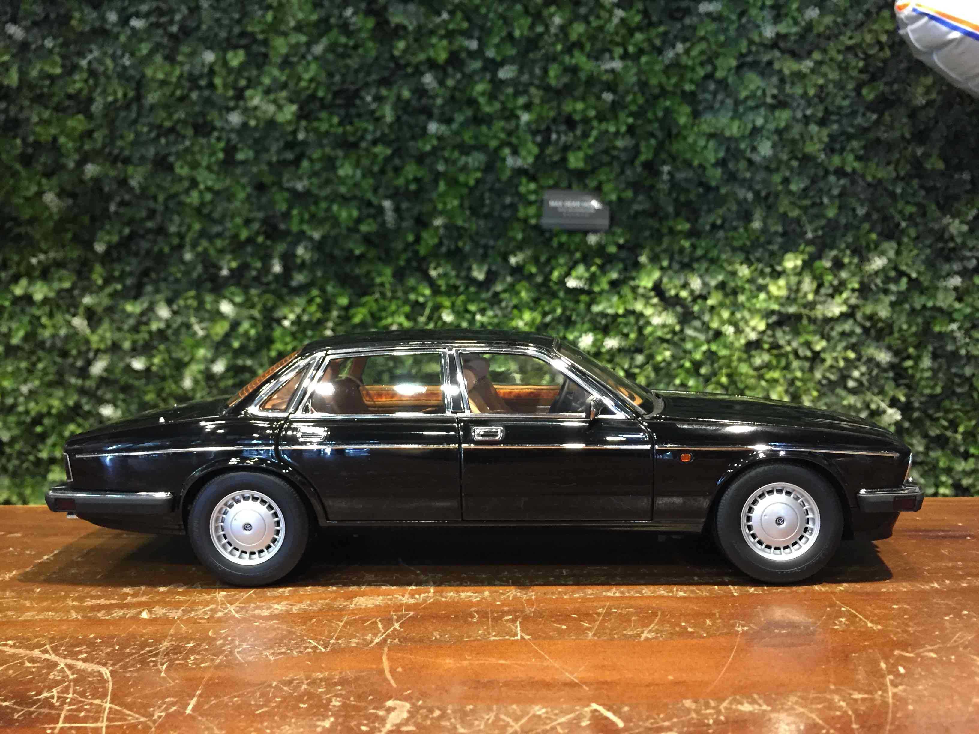 1/18 Almost Real Jaguar Daimler XJ6 (XJ40) Ebony 810543【MGM】