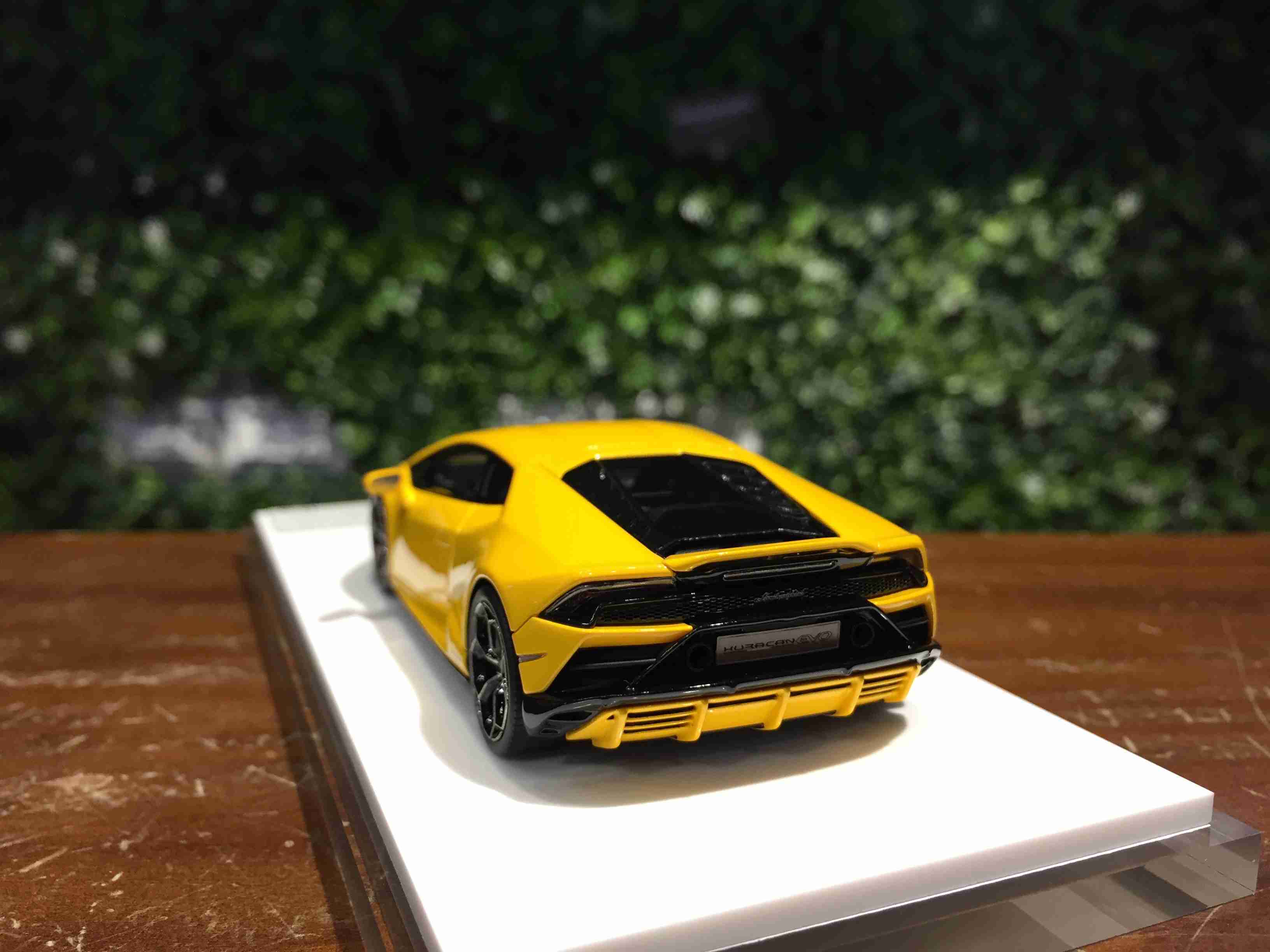 1/43 MakeUp Lamborghini Huracan EVO 2019 Yellow EM518D【MGM】