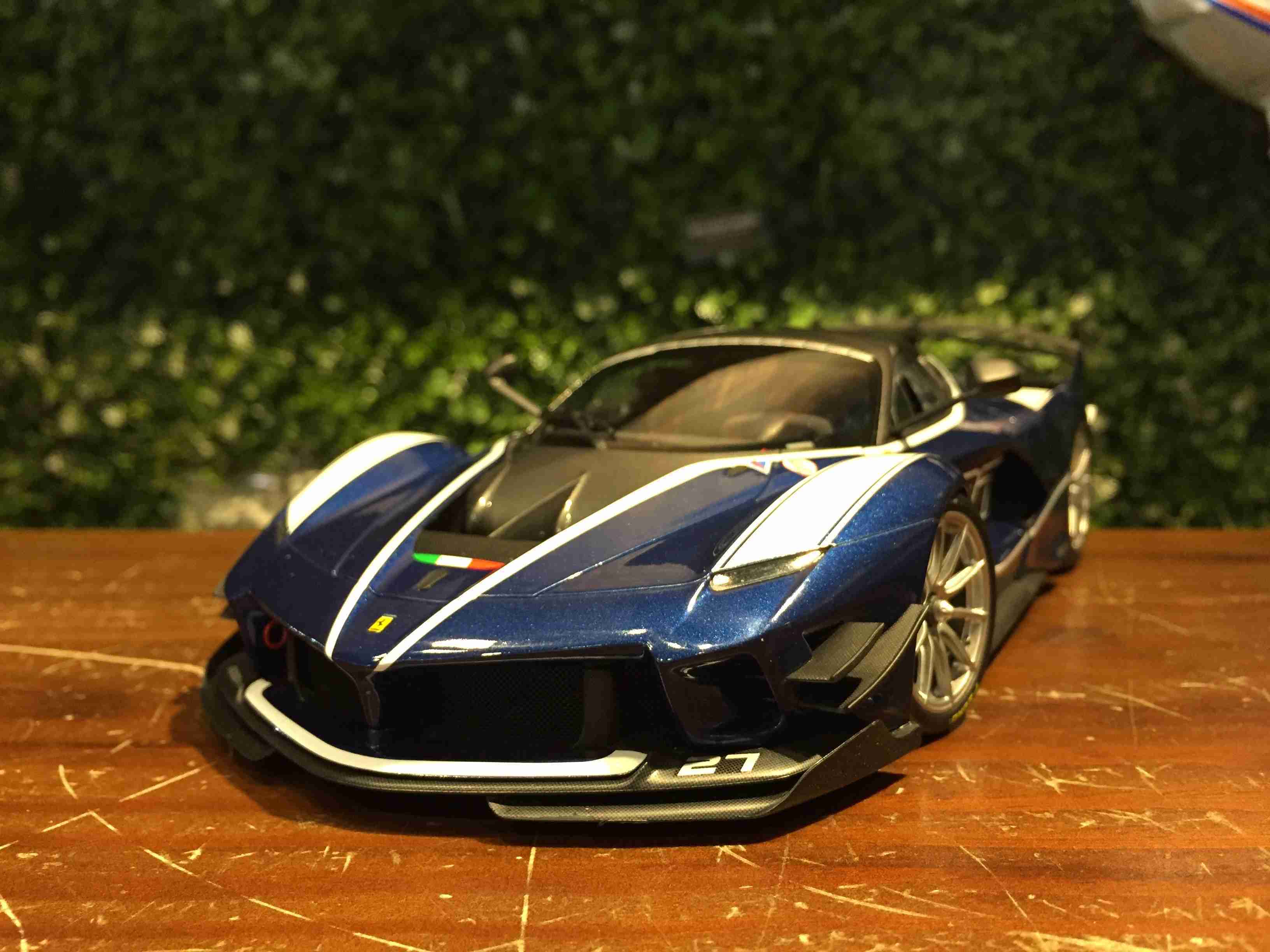 1/18 BBR Ferrari FXX-K EVO Blue Francia #27 BBR182284【MGM】