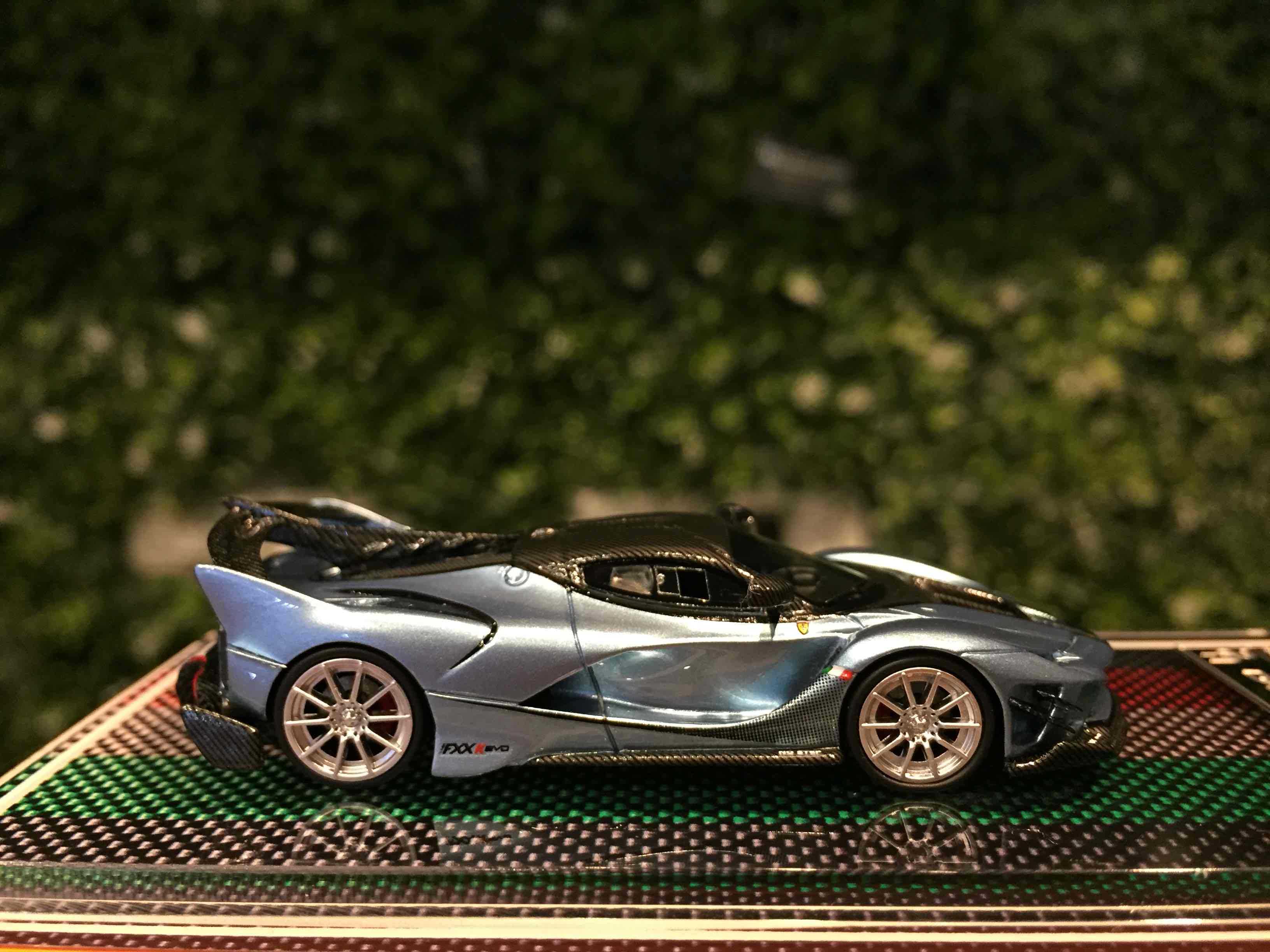 1/64 U2 Ferrari FXX-K EVO Ice Blue【MGM】