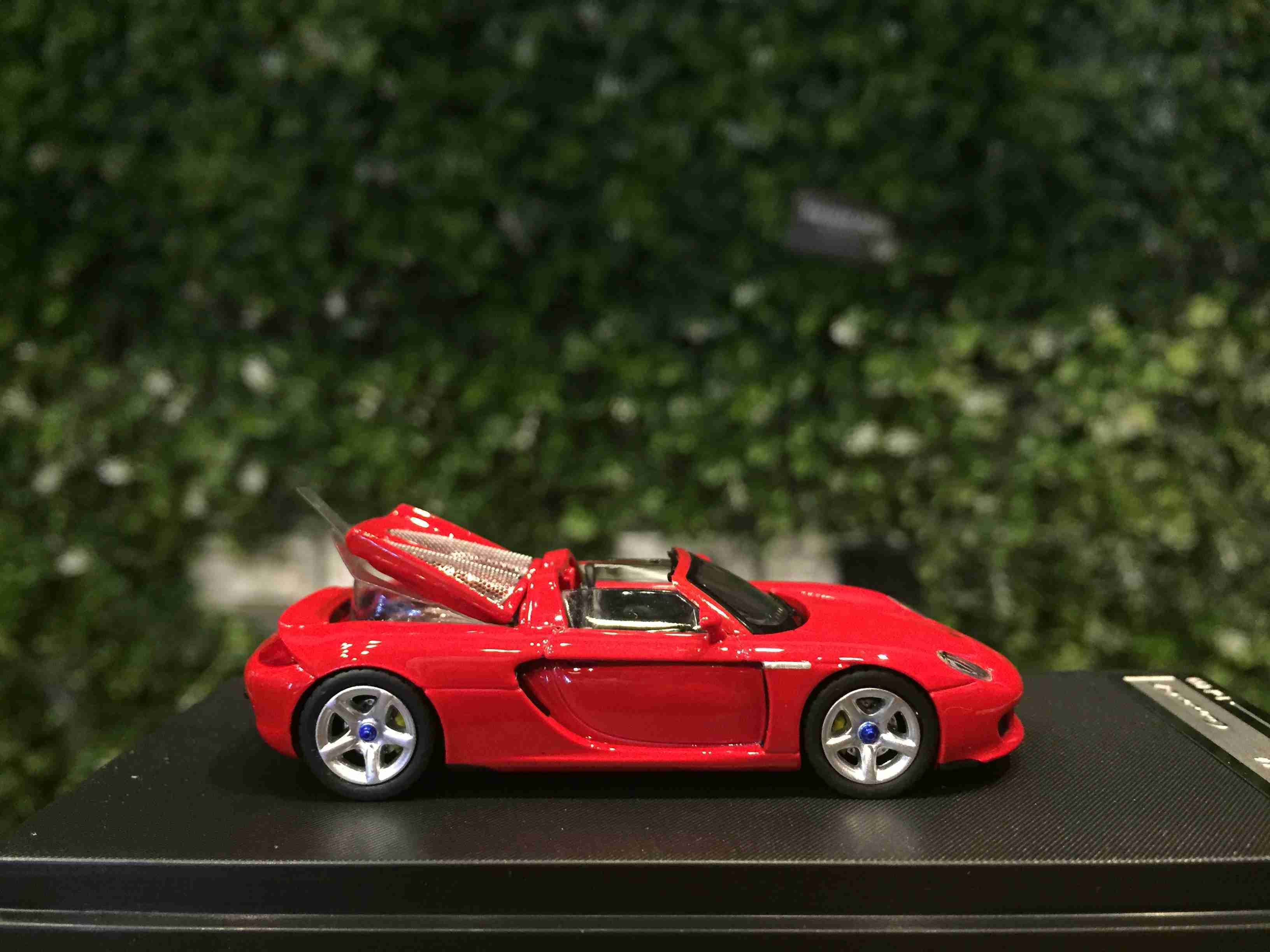 1/64 Funny Porsche Carrera GT Guard Red【MGM】