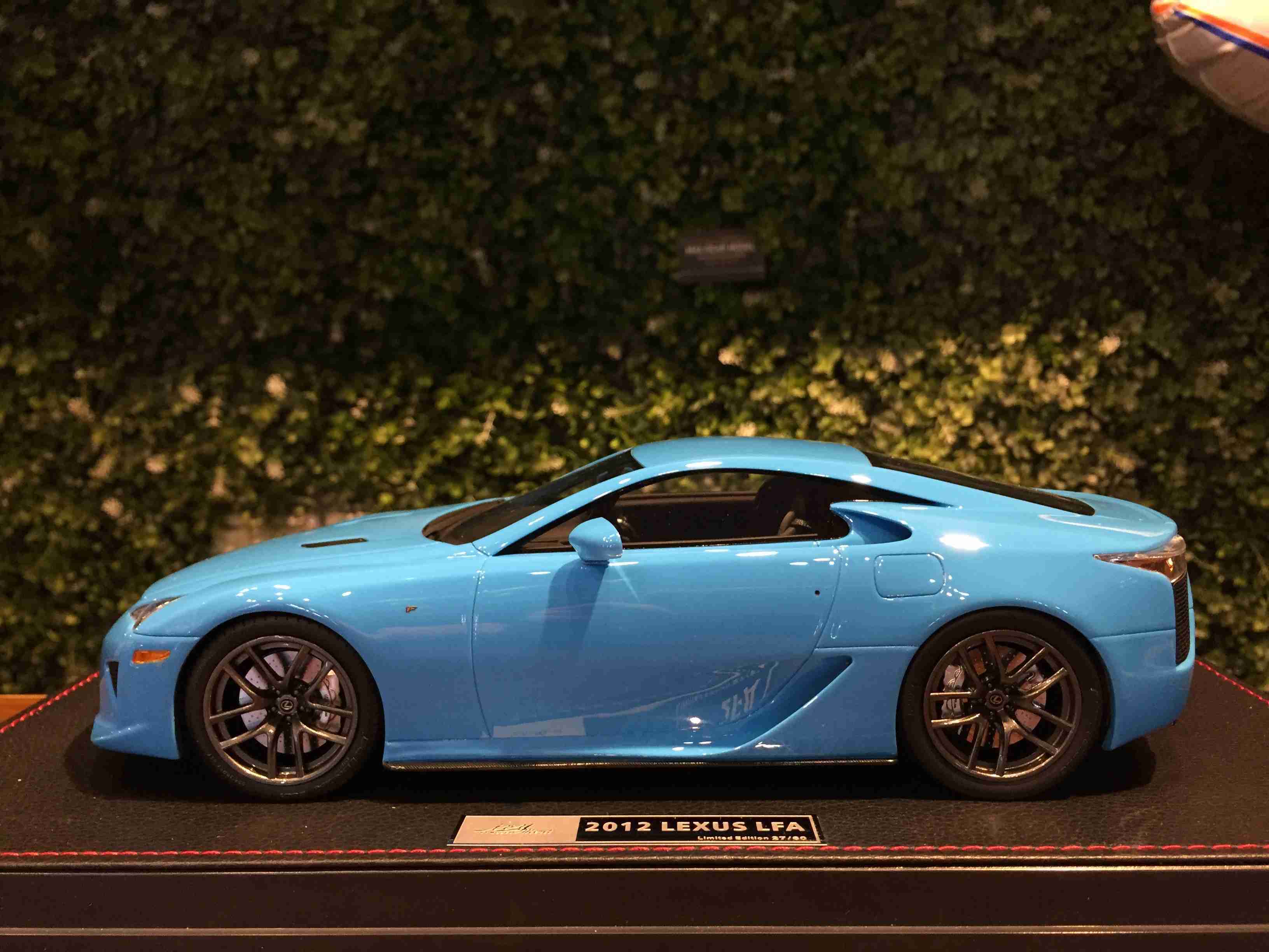 1/18 IVY Lexus LFA 2012 Sky Blue【MGM】