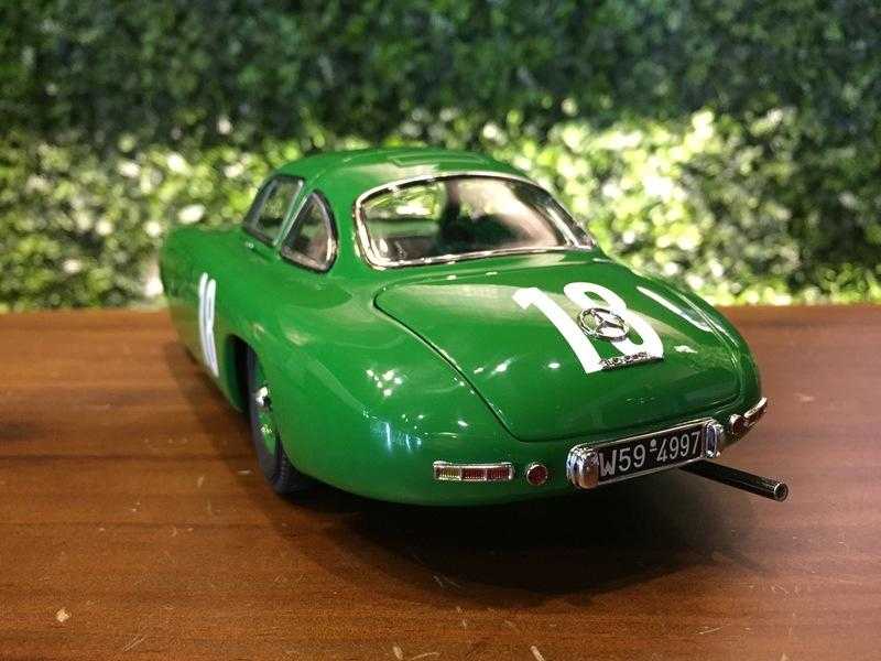 1/18 CMC Mercedes 300SL Great Price of Bern 1952 #18【MGM】