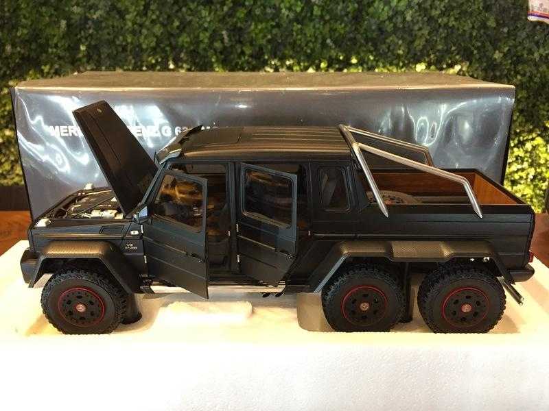 1/18 Autoart Mercedes G63 AMG 6x6 Black【MGM】