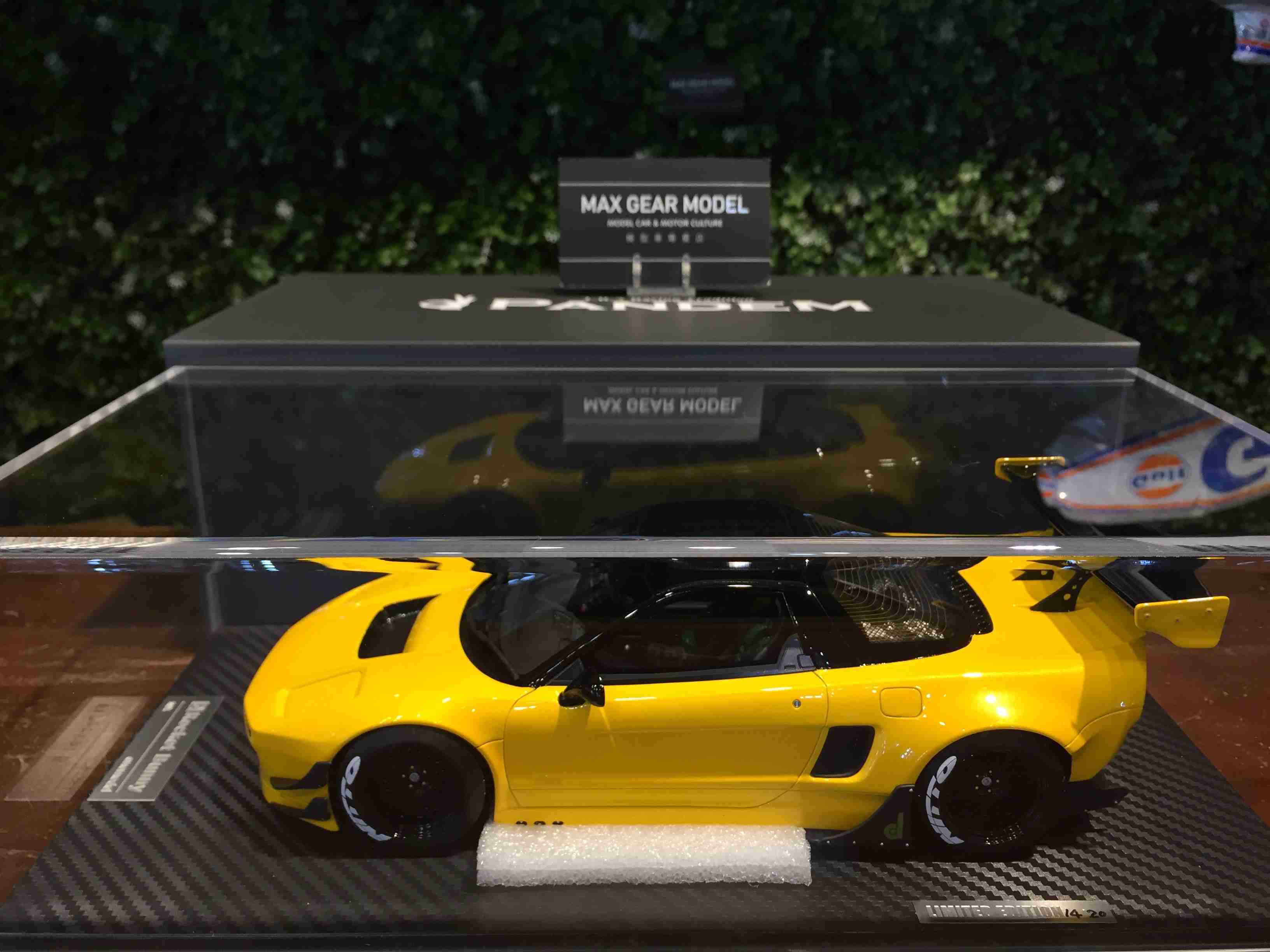 1/18 Onemodel Pandem Honda NSX Yellow【MGM】