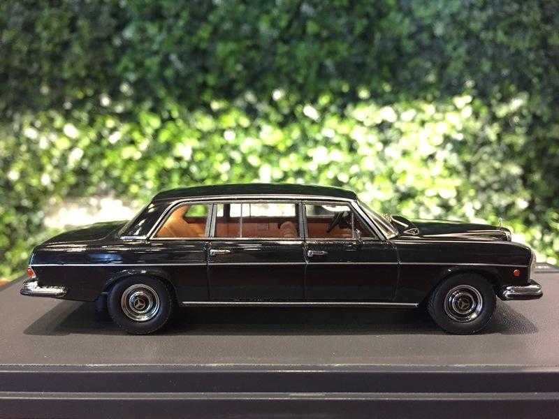 1/43 Matrix Mercedes-Benz 300SEL Lang W109 1967 Black【MGM】