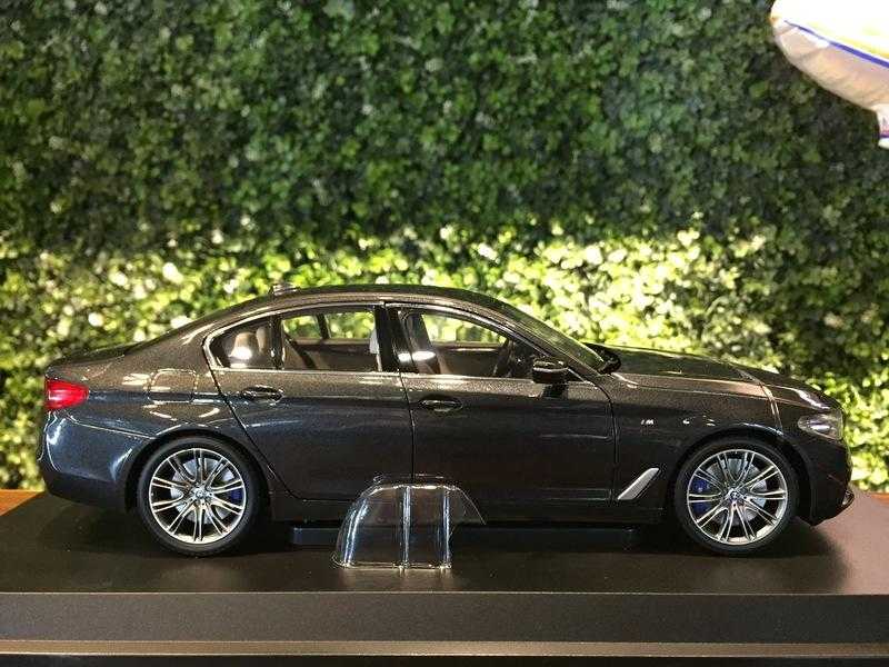 1/18 Kyosho BMW 5 Series (G30) Limousine 2017 Gray【MGM】