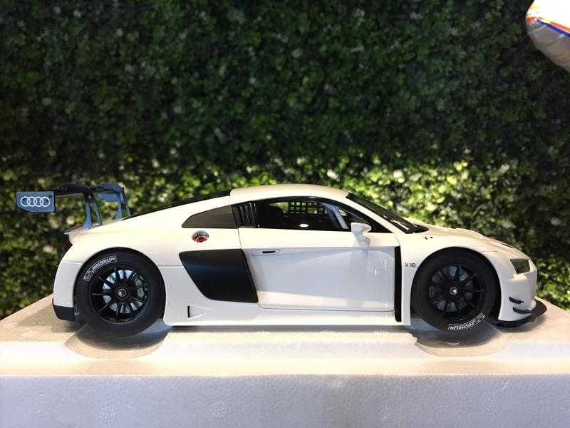 1/18 AUTOart Audi R8 FIA GT GT3 Plain Color White 81602【MGM】