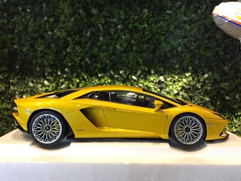 1/18 AUTOart Lamborghini Aventador S Pearl Yellow 79132【MGM】