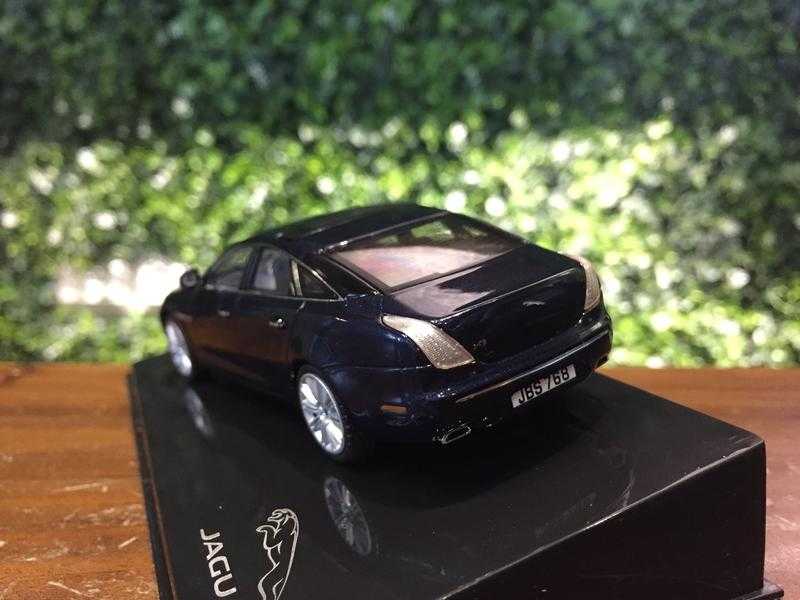 1/43 IXO Jaguar XJ (X351) 2009 Blue 50JDCAXJCS【MGM】