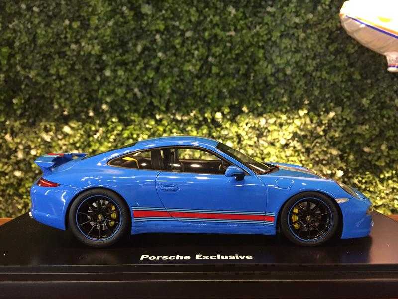 1/18 Spark Porsche 911 (991) Carrera S Martini WAX02100【MGM】
