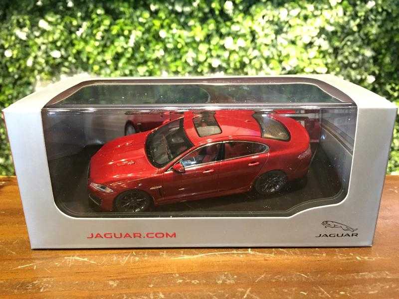 1/43 IXO Jaguar XFR Red 50JDCAXFR【MGM】