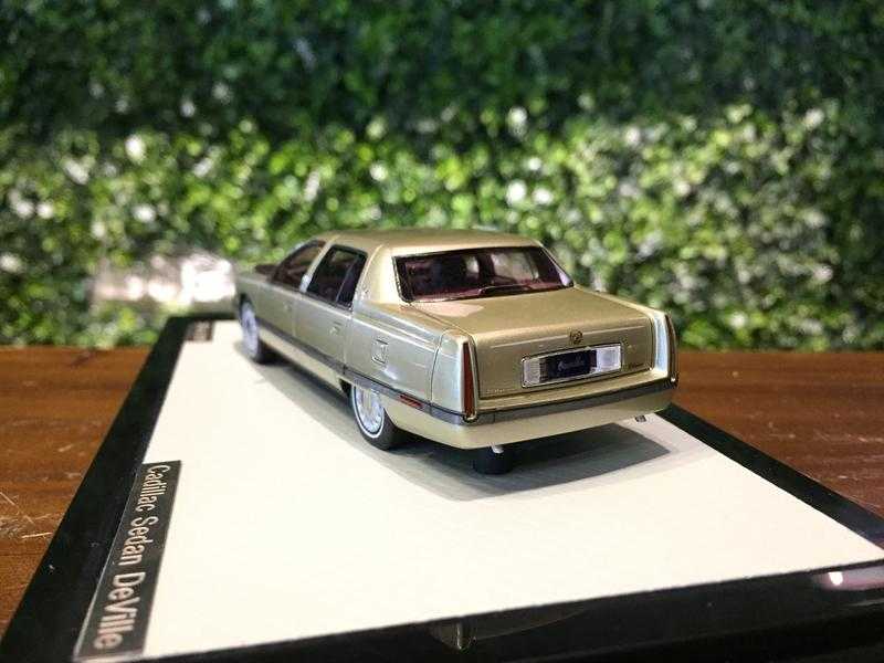 1/43 GLM Cadillac Sedan DeVille GLM43100602【MGM】