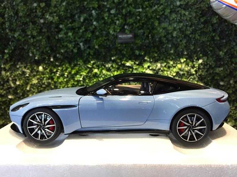 1/18 AUTOart Aston Martin DB11 Frosted Glass Blue 70268【MGM】