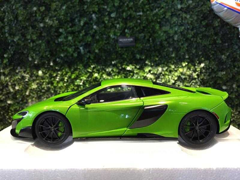 1/18 AUTOart McLaren 675LT Napier Green 76049【MGM】