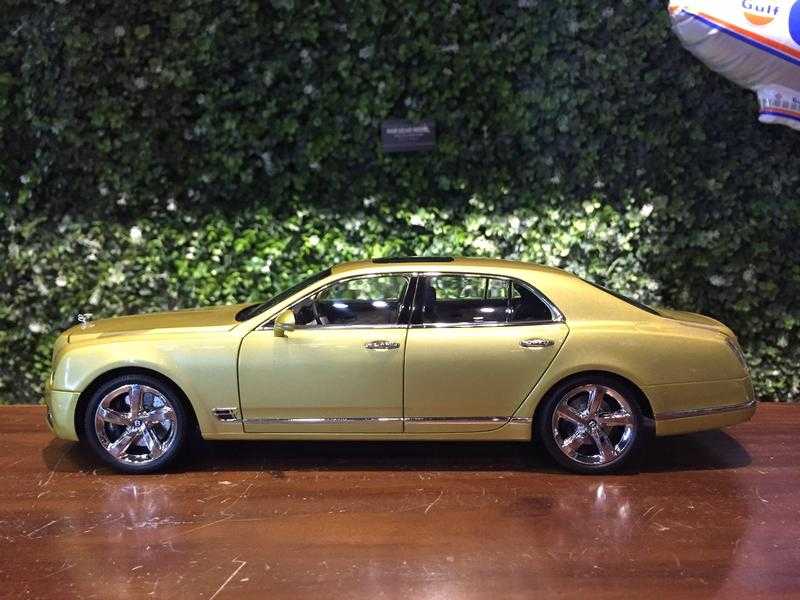 1/18 Almost Real Bentley Mulsanne Speed 2017 830101【MGM】