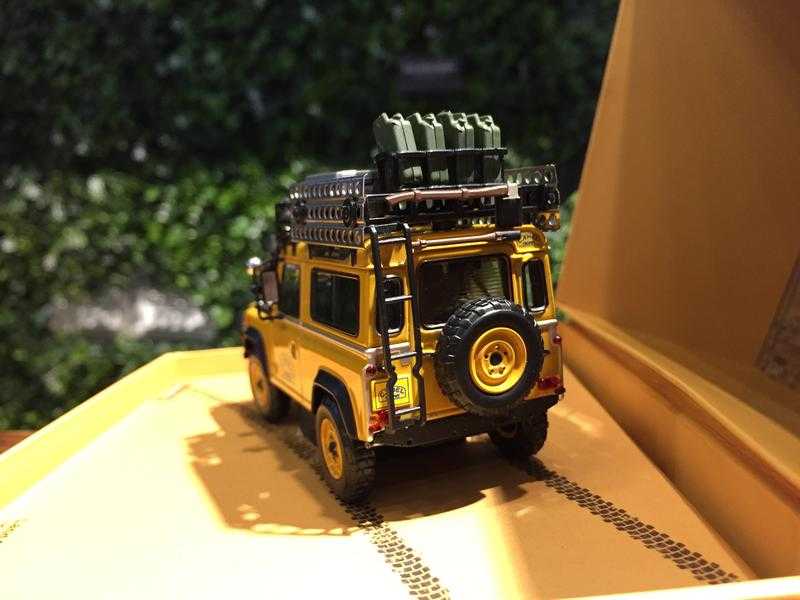 1/43 Almost Real Land Rover 90 Camel Trophy 410213【MGM】