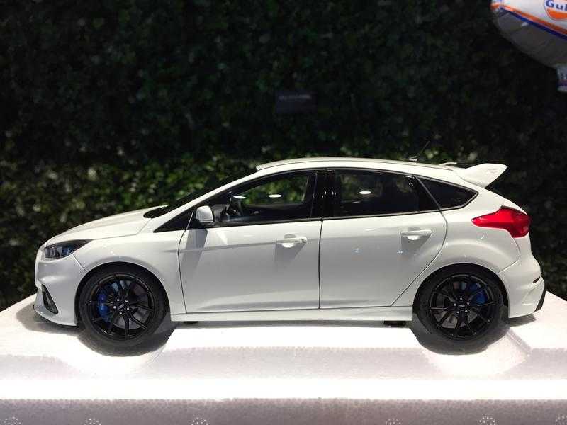1/18 AUTOart Ford Focus RS 2016 White 72951【MGM】