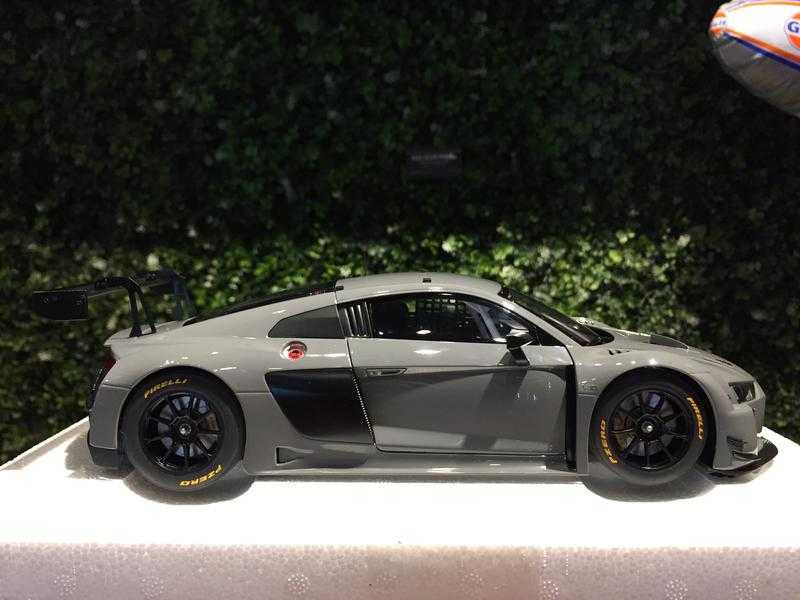 1/18 AUTOart Audi R8 LMS Nardo Grey 81801【MGM】