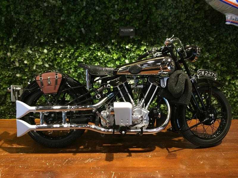 1/6 Minichamps Brough Superior SS100 Lawrence 062135500【MGM】