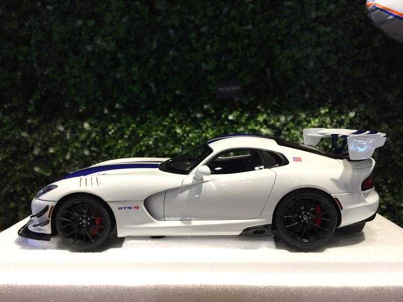 1/18 AUTOart Dodge Viper GTS-R ACR 2017 White 71731【MGM】