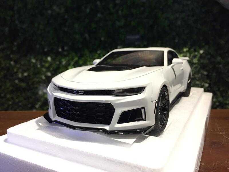 1/18 AUTOart Chevrolet Camaro ZL1 Summit White 71206【MGM】