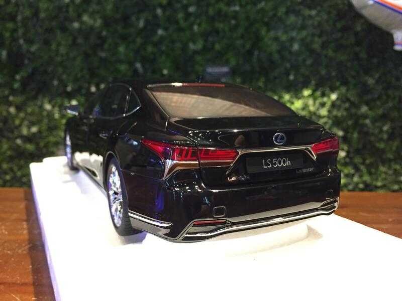 1/18 AUTOart Lexus LS500h Black 78868【MGM】