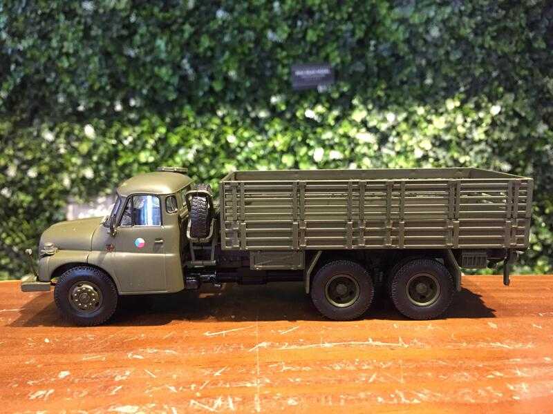 1/43 Schuco Tatra T148 Military Truck CSSR 450375800【MGM】
