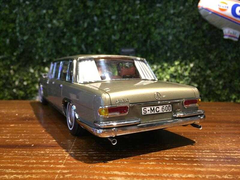 1/18 CMC Mercedes-Benz 600 Pullman (W100) Sunroof M204【MGM】