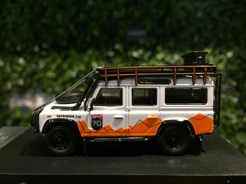 1/64 Master Land Rover Defender 110 70th Anni 附配件【MGM】