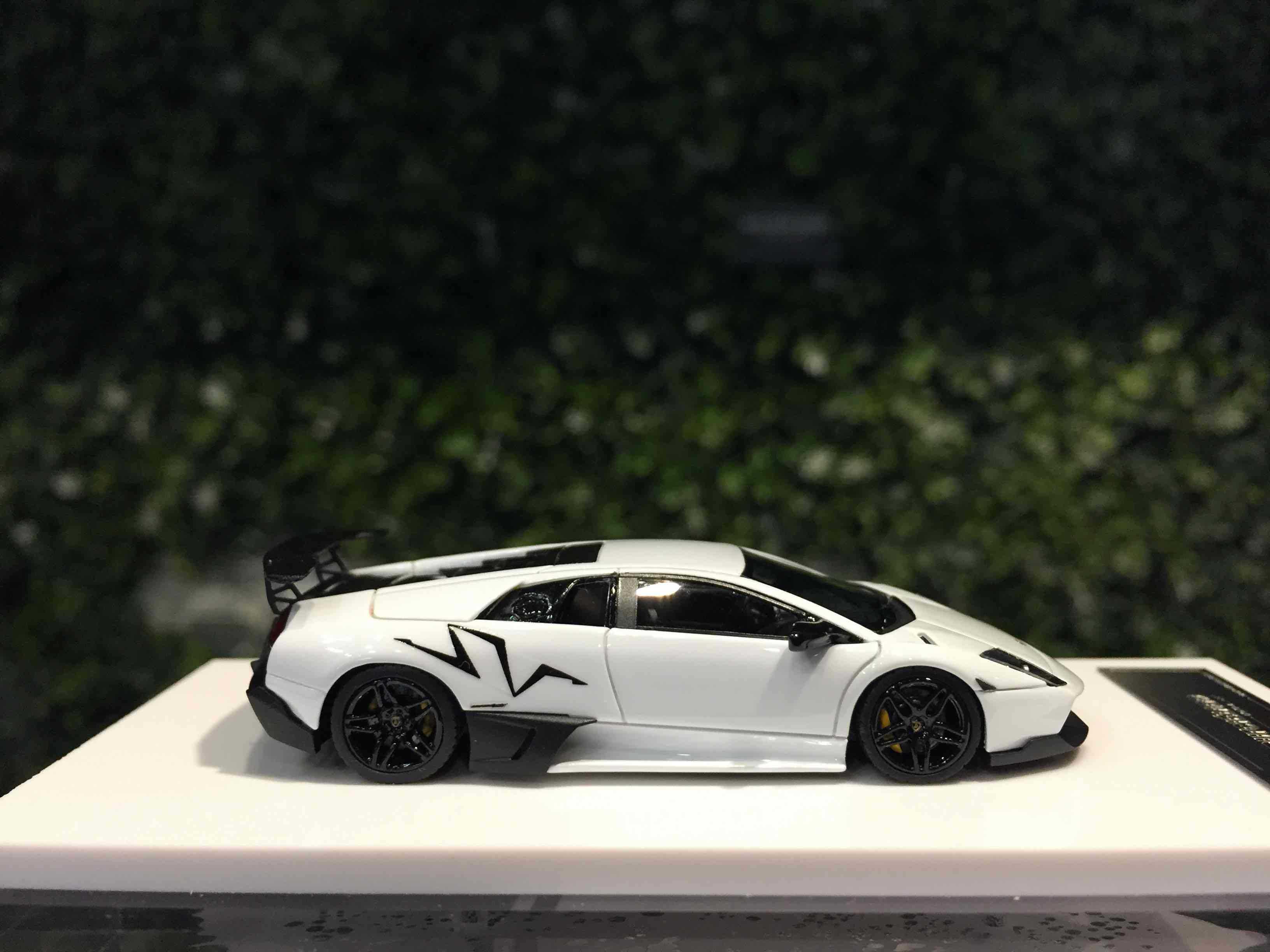 1/64 CarsLounge Lamborghini Murcielago LP670-4 SV WH【MGM】