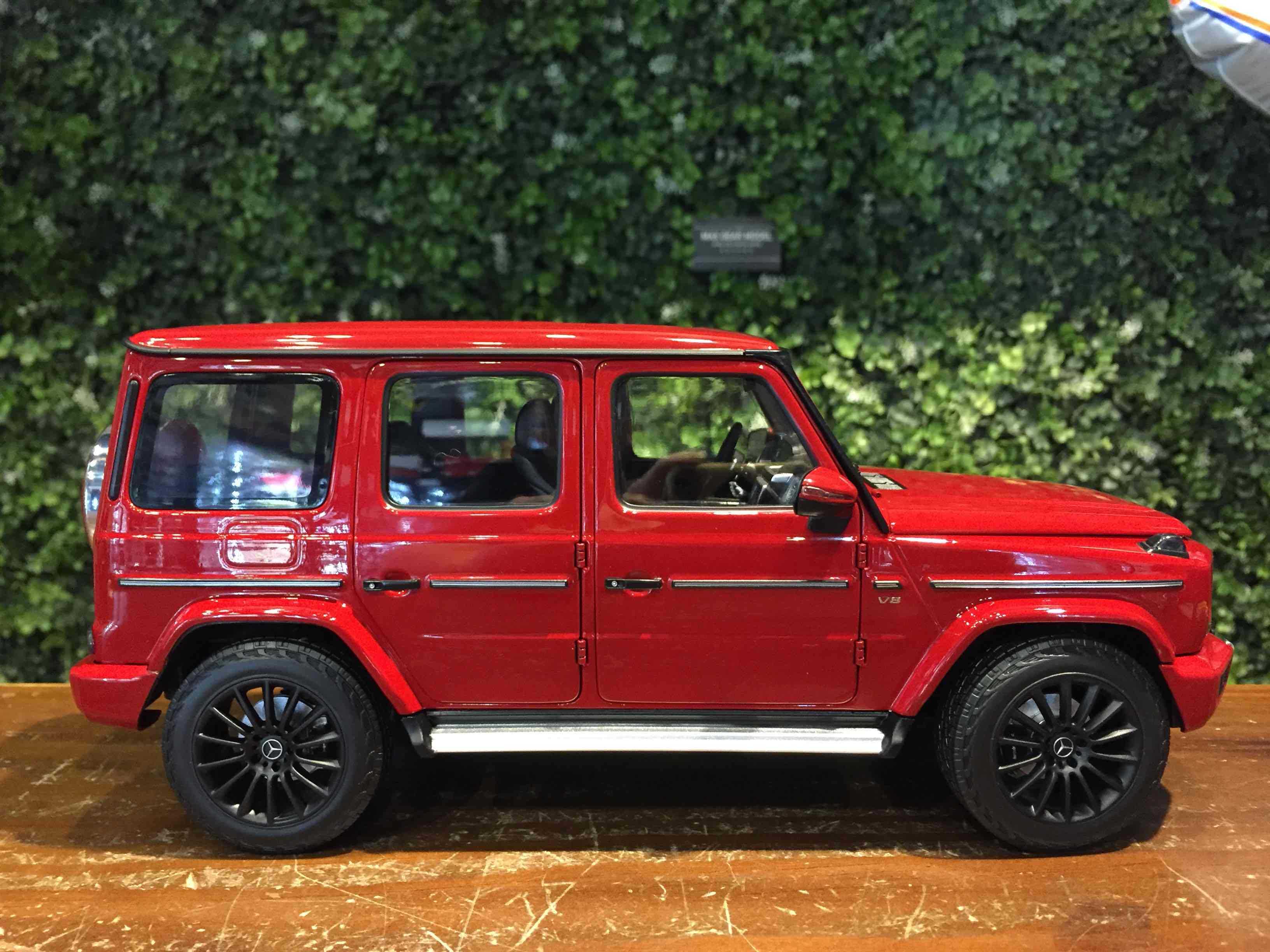 1/18 Minichamps Mercedes-Benz G-Class (W464) 110037101【MGM】