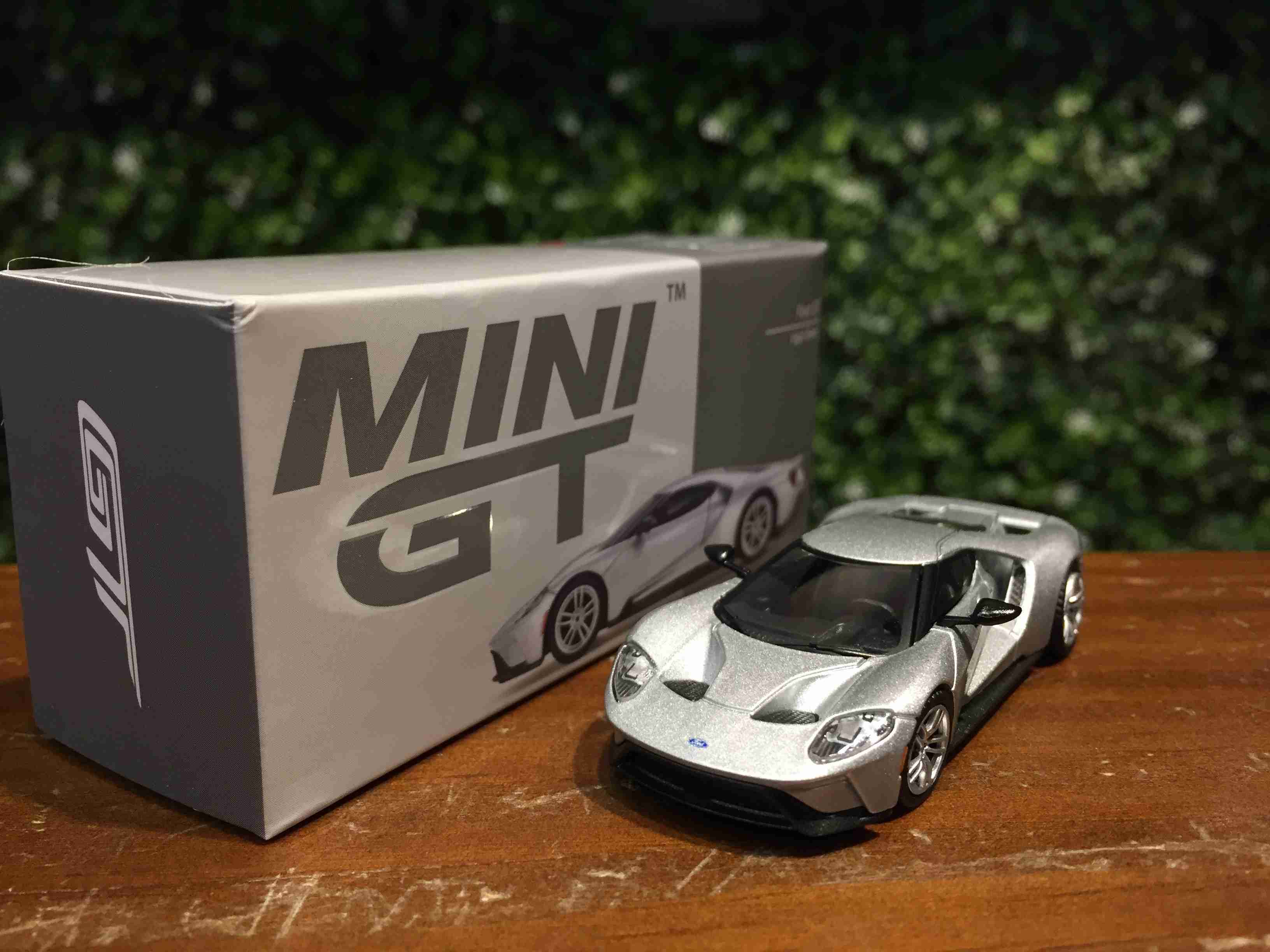 1/64 MiniGT Ford GT Ingot Silver MGT00340L【MGM】