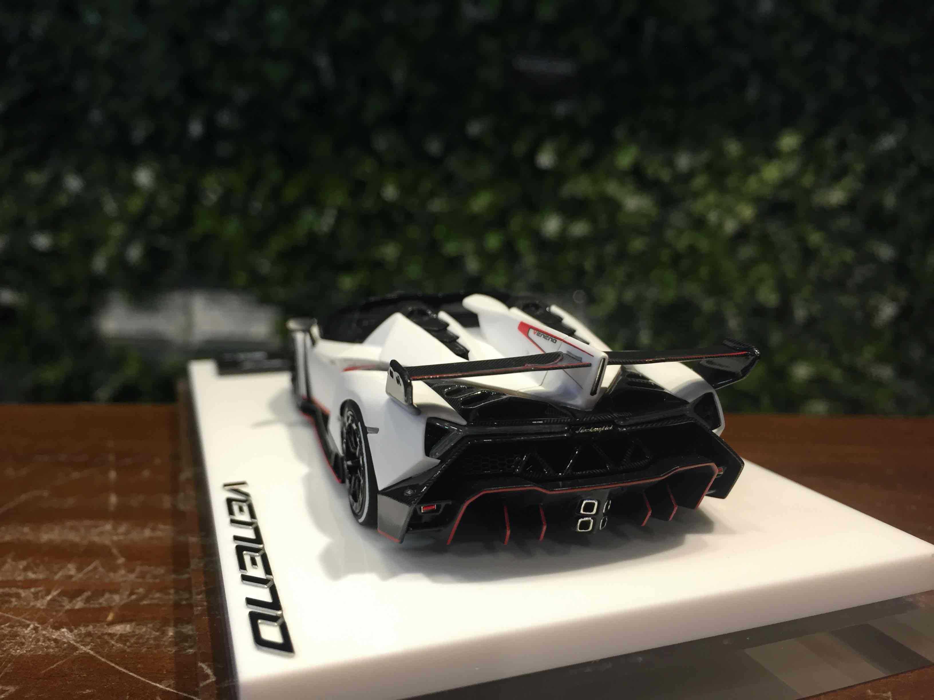 1/43 MakeUp Lamborghini Veneno Roadster LP750-4 EM451B【MGM】