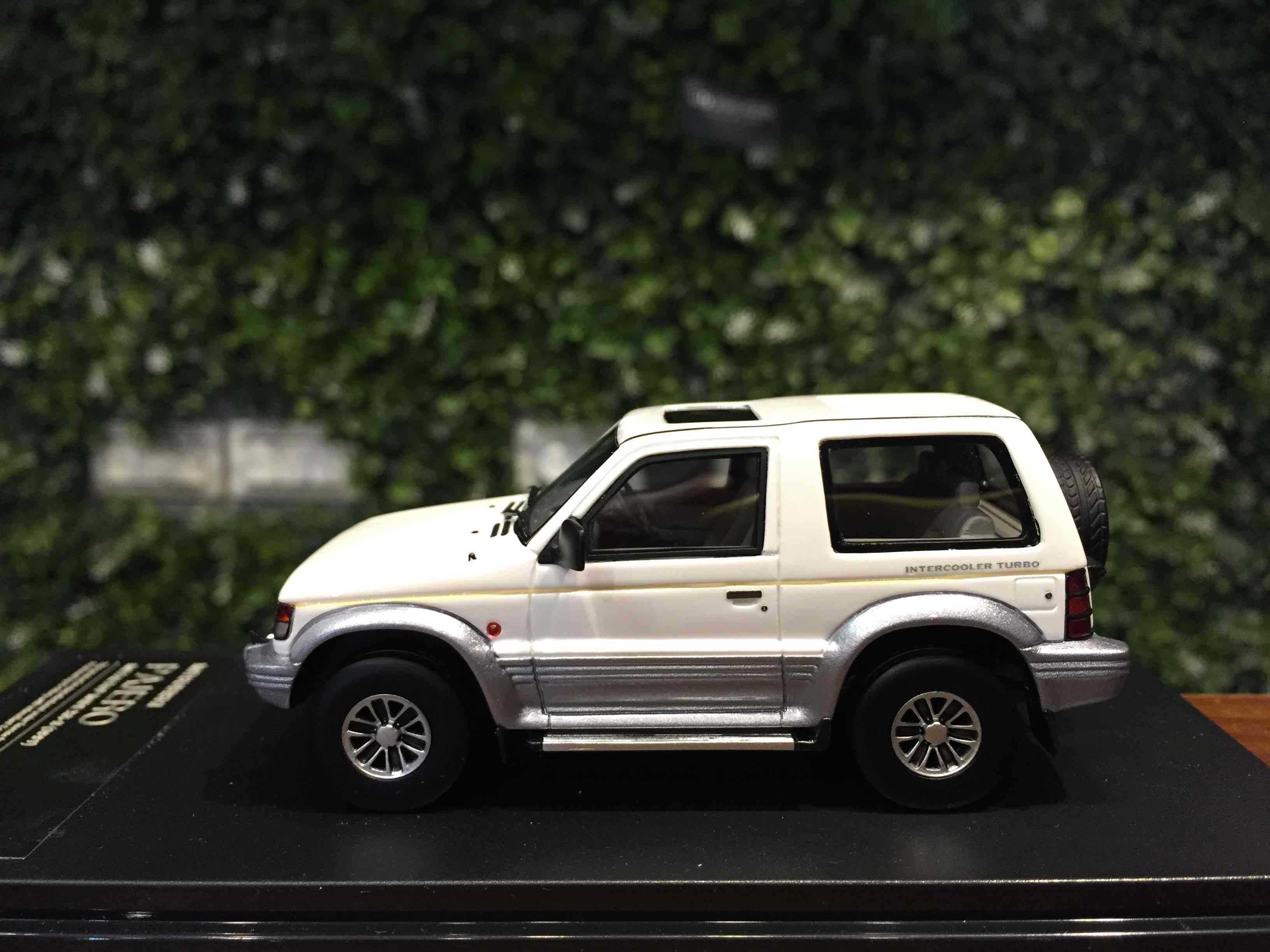 1/43 Hi-Story Mitsubishi Pajero Wide XR-II 1991 HS446WH【MGM】