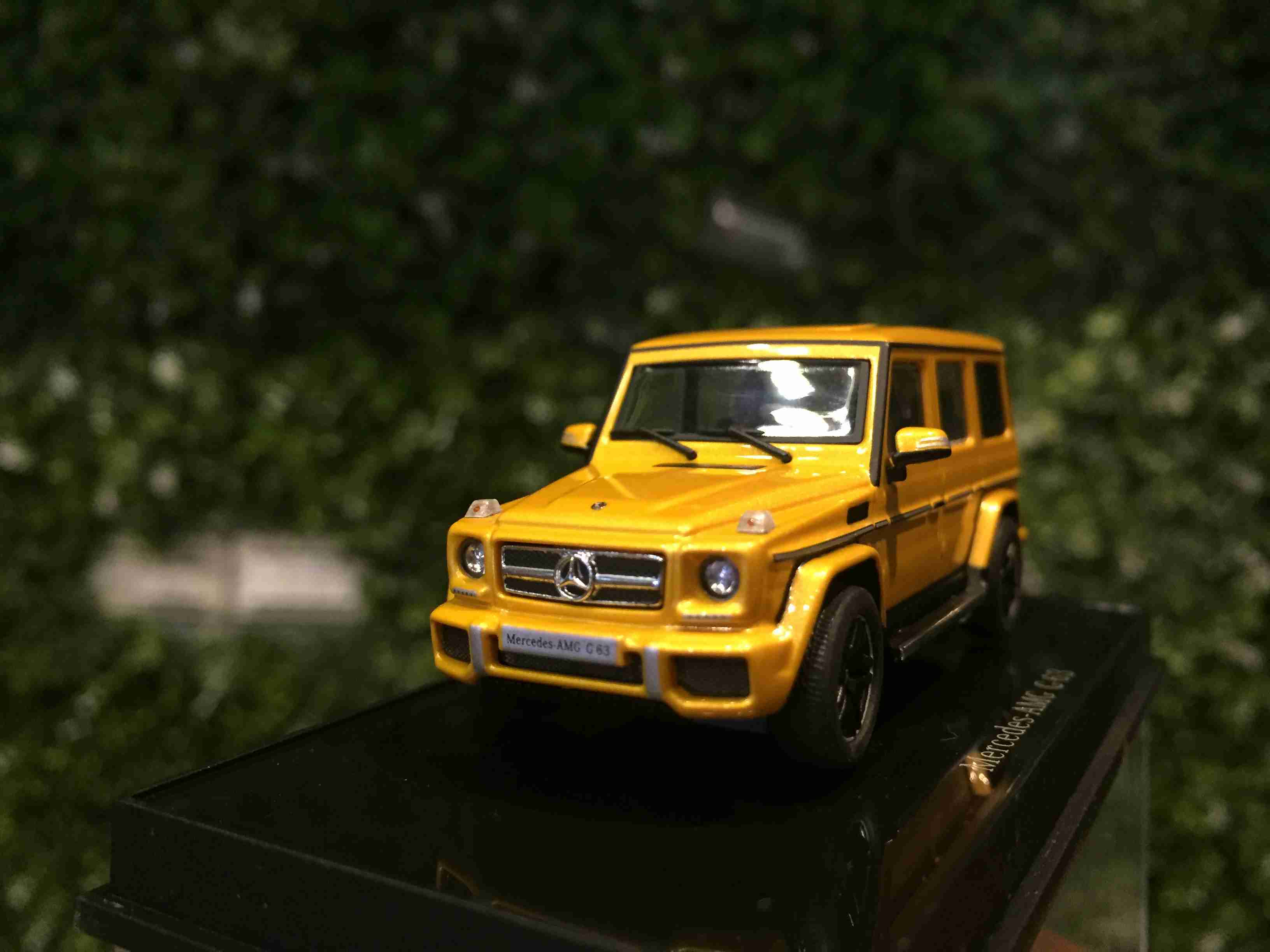 1/64 AUTOart Mercedes-AMG G63 2017 Solar Beam 20201【MGM】
