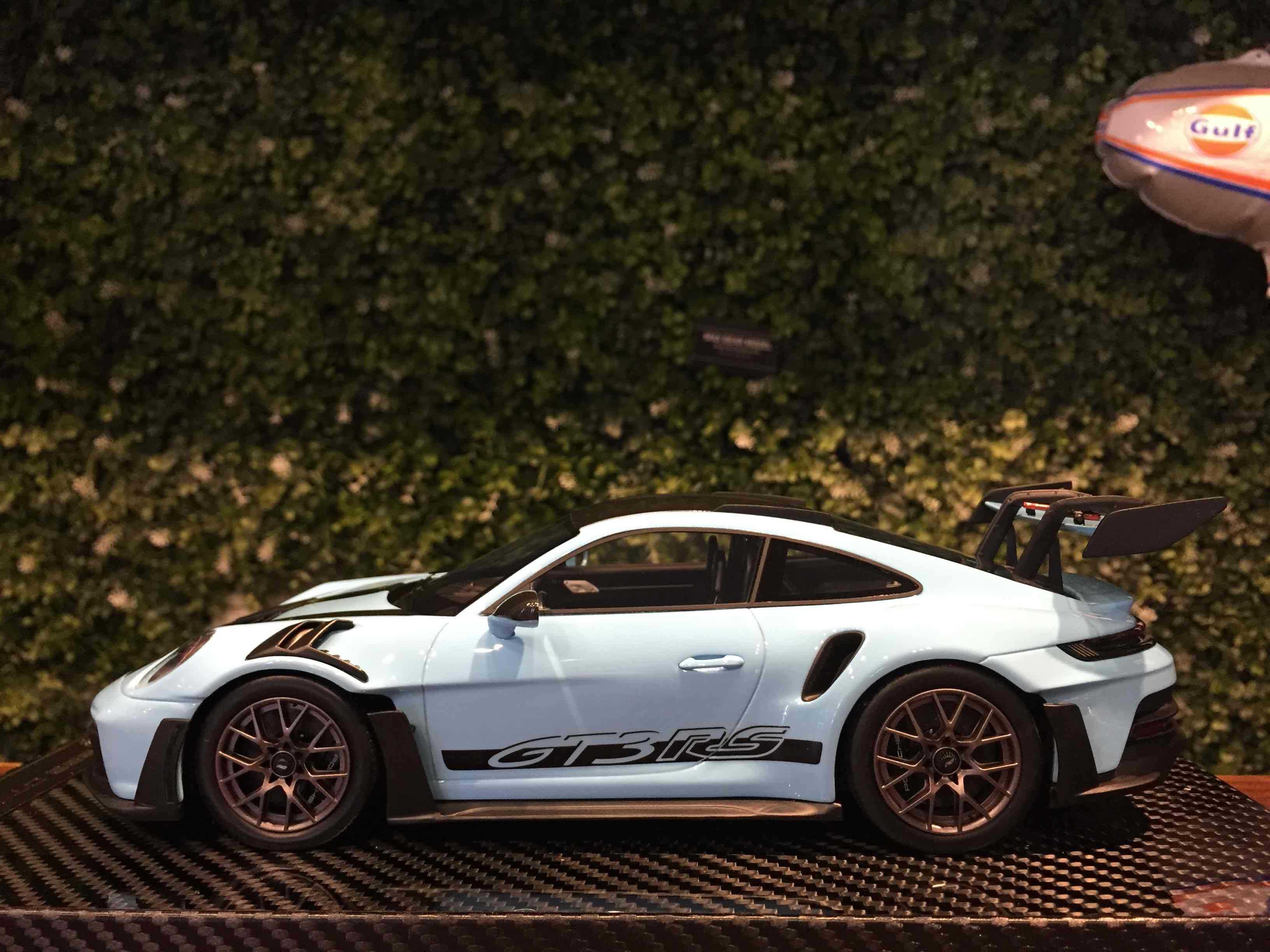 1/18 AI Porsche 911 (992) GT3 RS Weissach 2023 Blue【MGM】