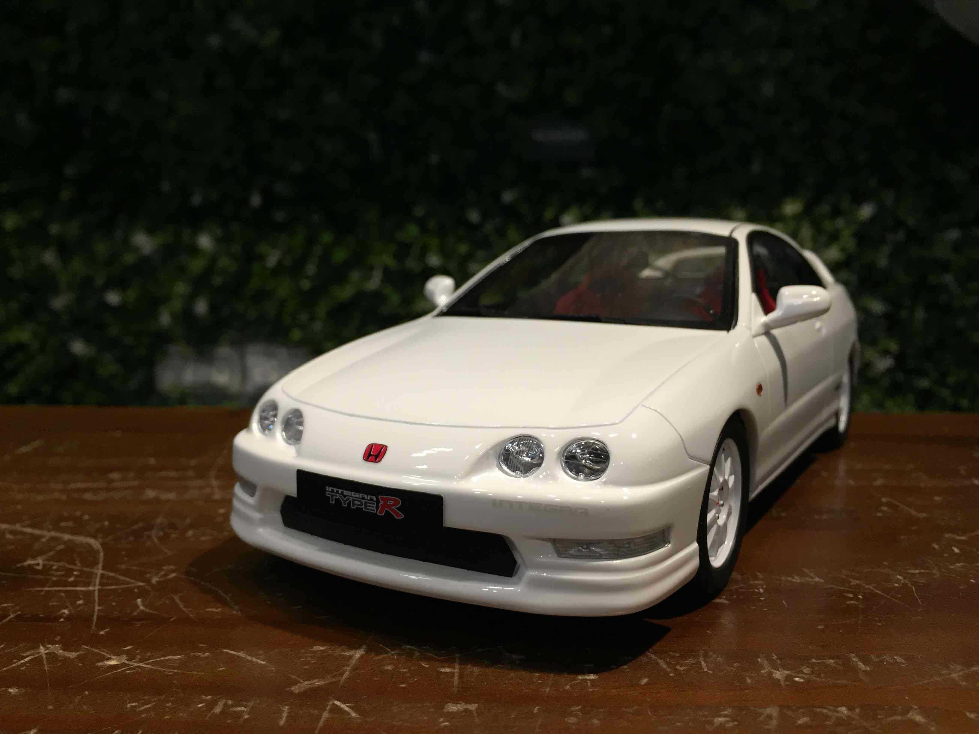 1/18 Otto Honda Integra DC2 Euro Spec White OT974【MGM】