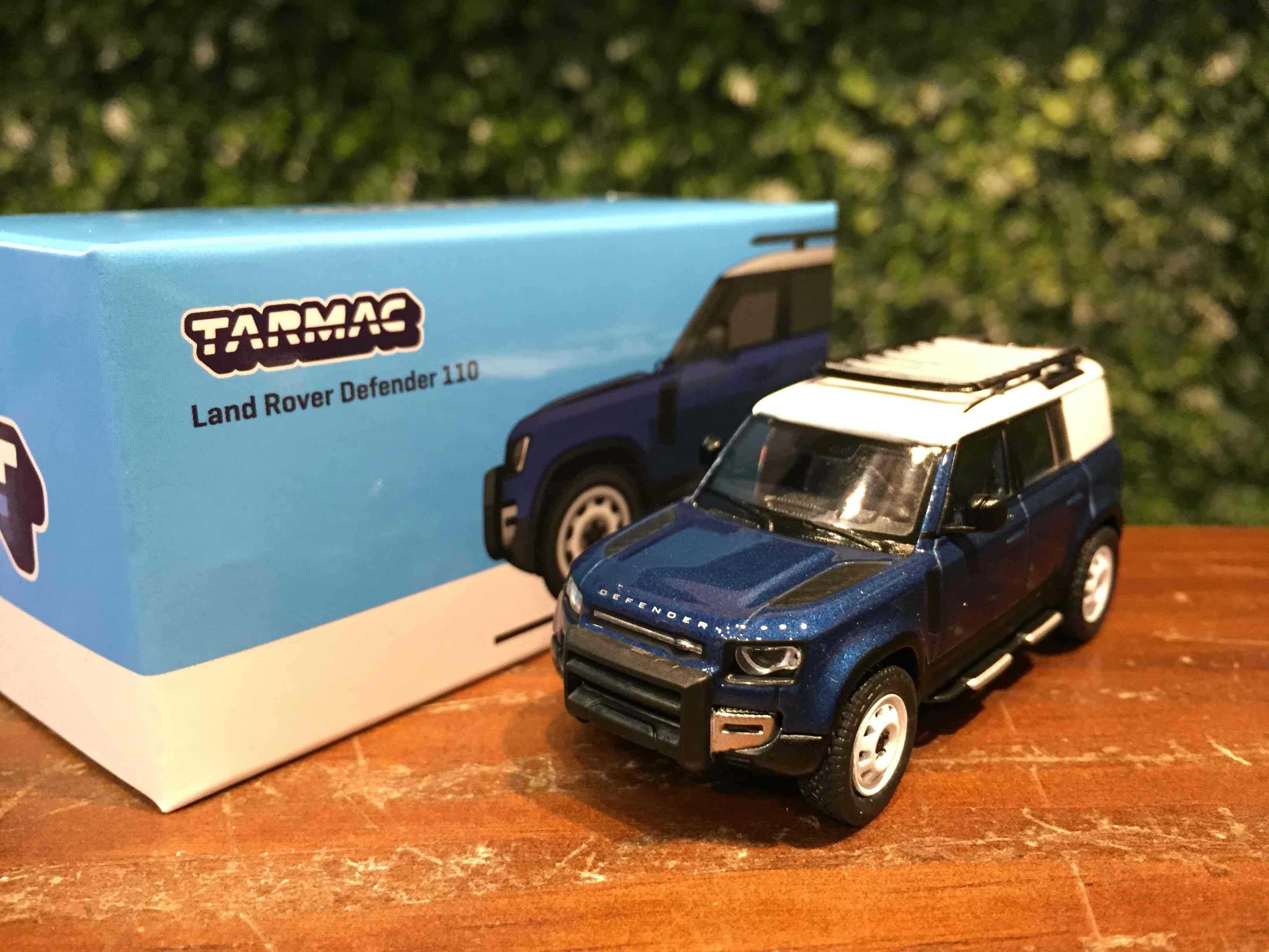 1/64 Tarmac Land Rover Defender 110 Blue T64G020BL【MGM】