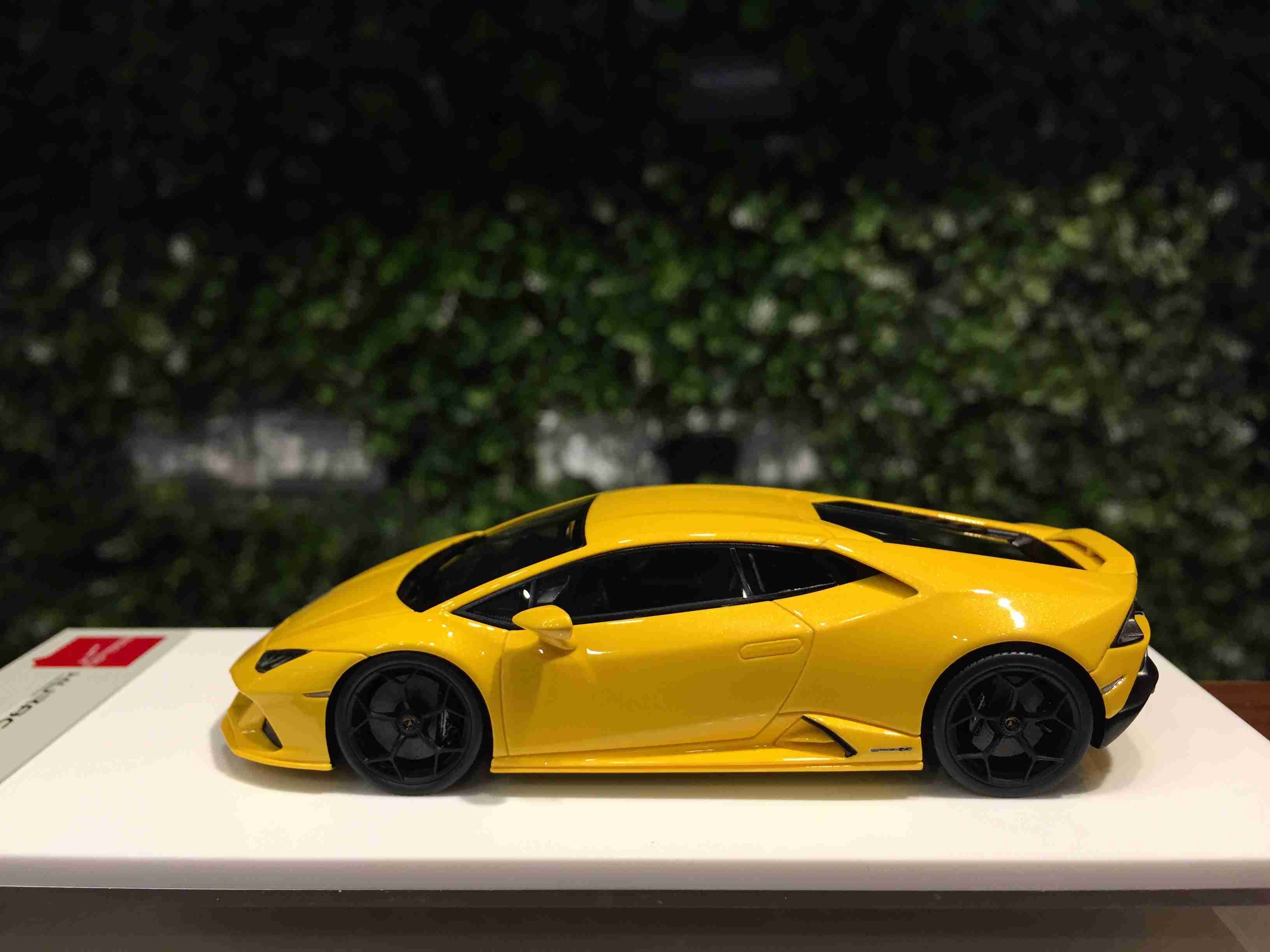 1/43 MakeUp Lamborghini Huracan EVO 2019 Yellow EM520E【MGM】