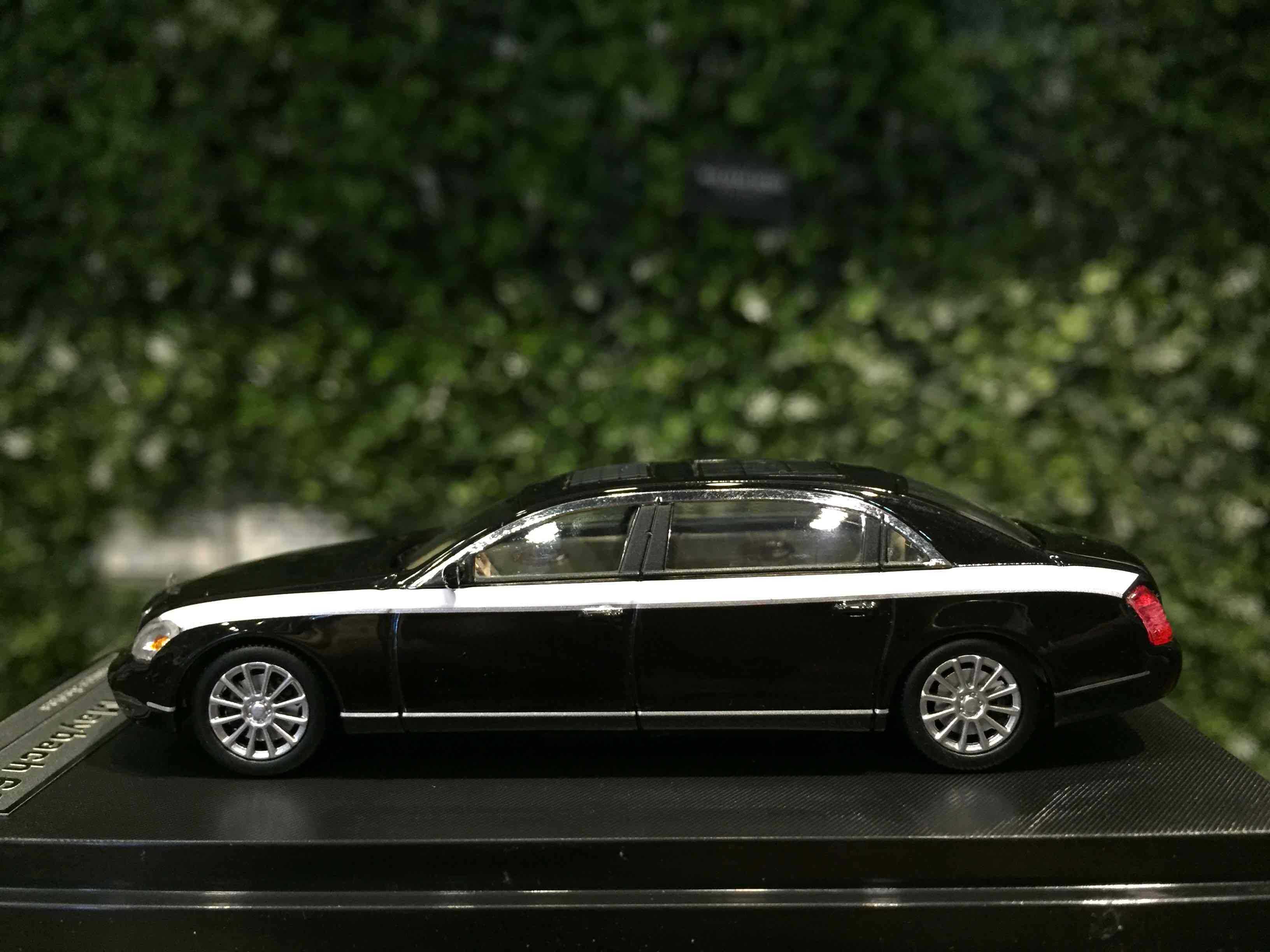 1/64 StanceHunter Mercedes-Maybach 62 Black/White【MGM】