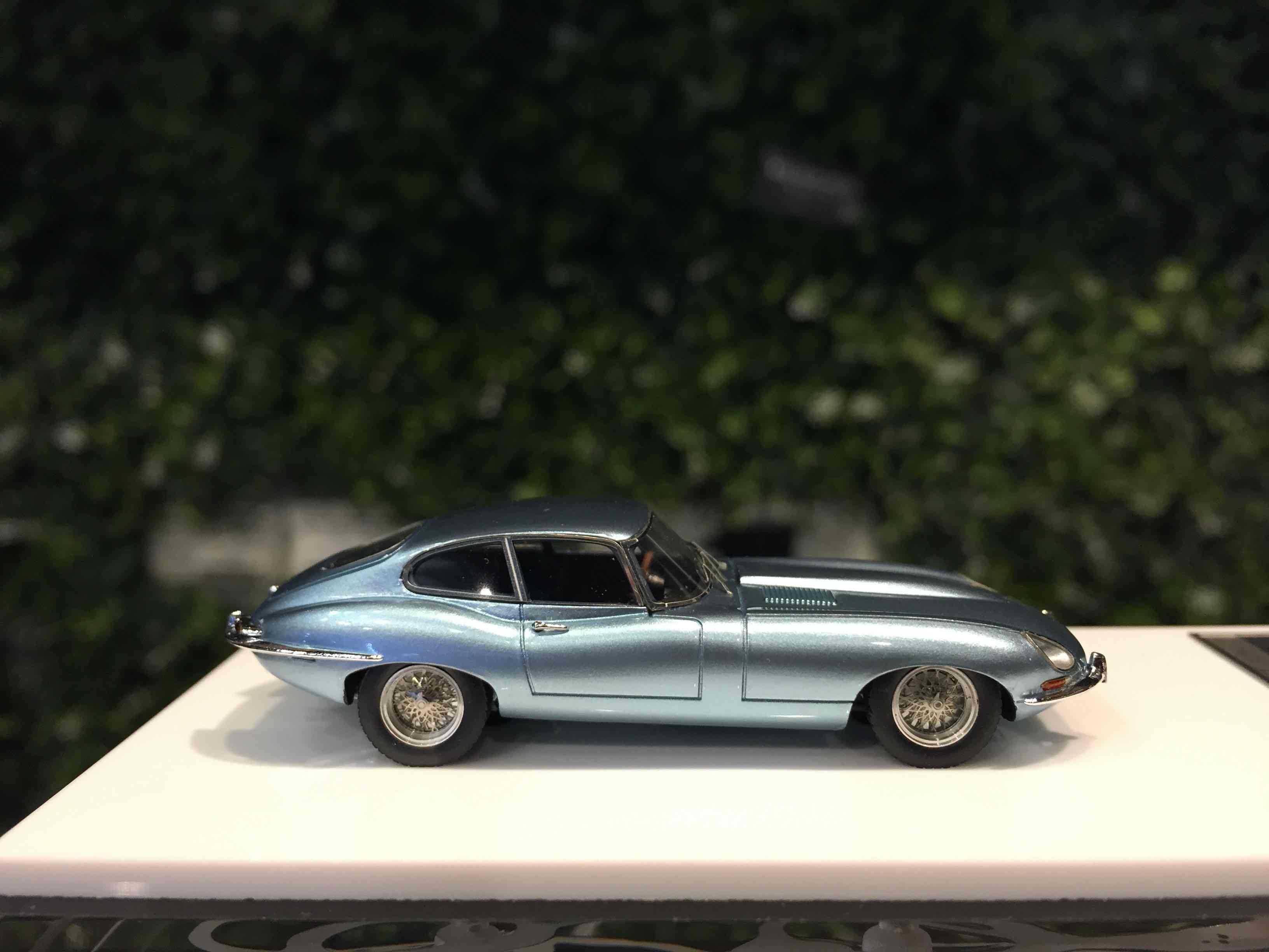 1/64 SCM Jaguar E-Type 1961 SilverBlue SCM09F【MGM】