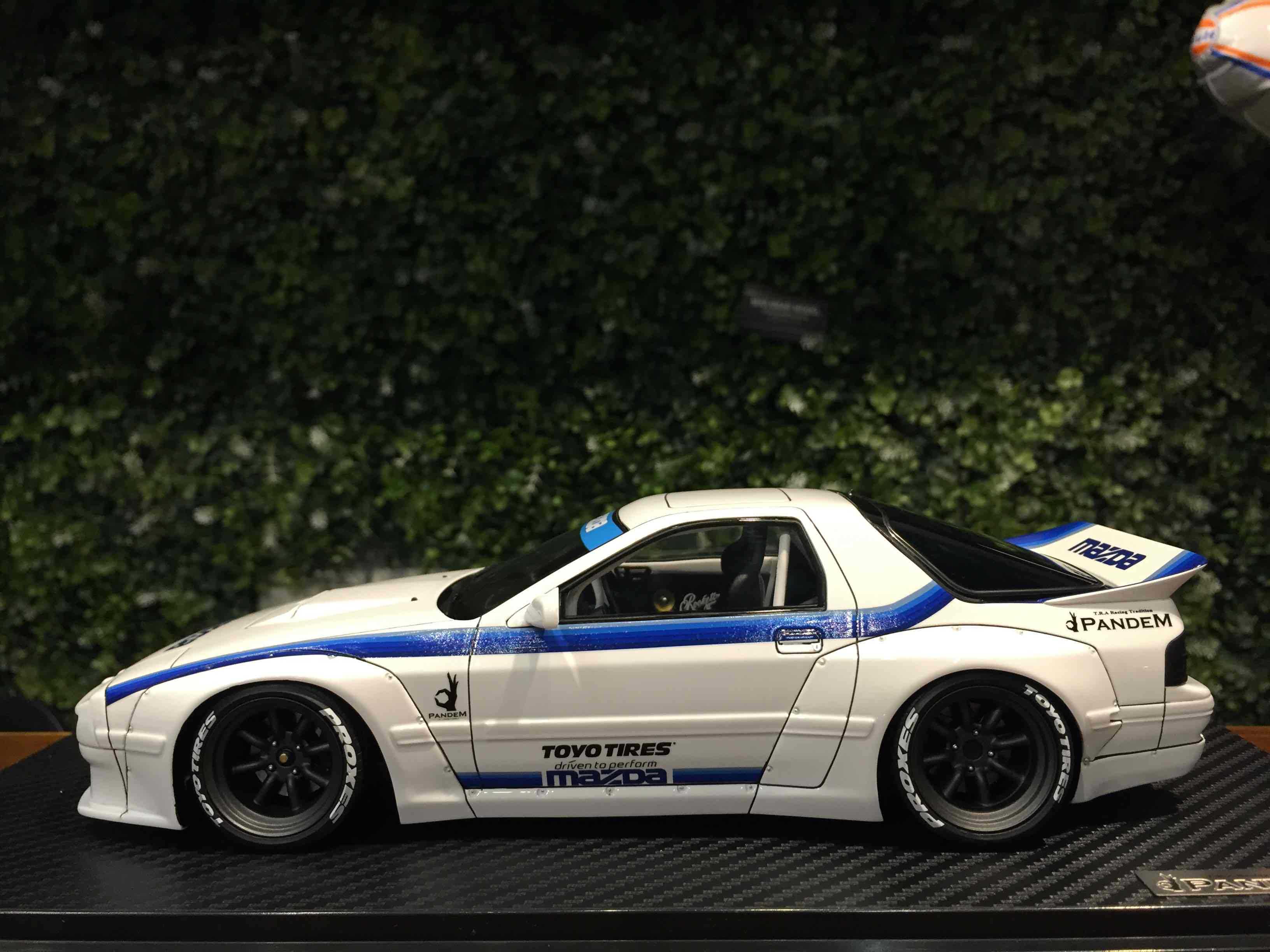 1/18 Ignition Pandem Mazda RX-7 (FC3S) White IG2911【MGM】