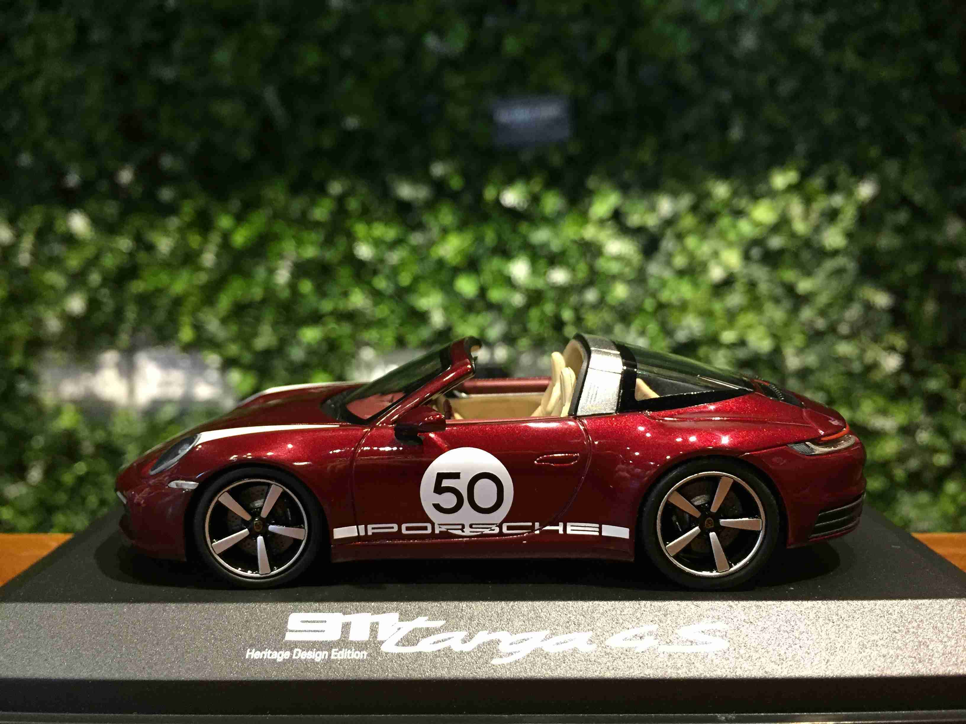 1/43 Minichamps Porsche 911 (992) Targa 4S WAP0209110L【MGM