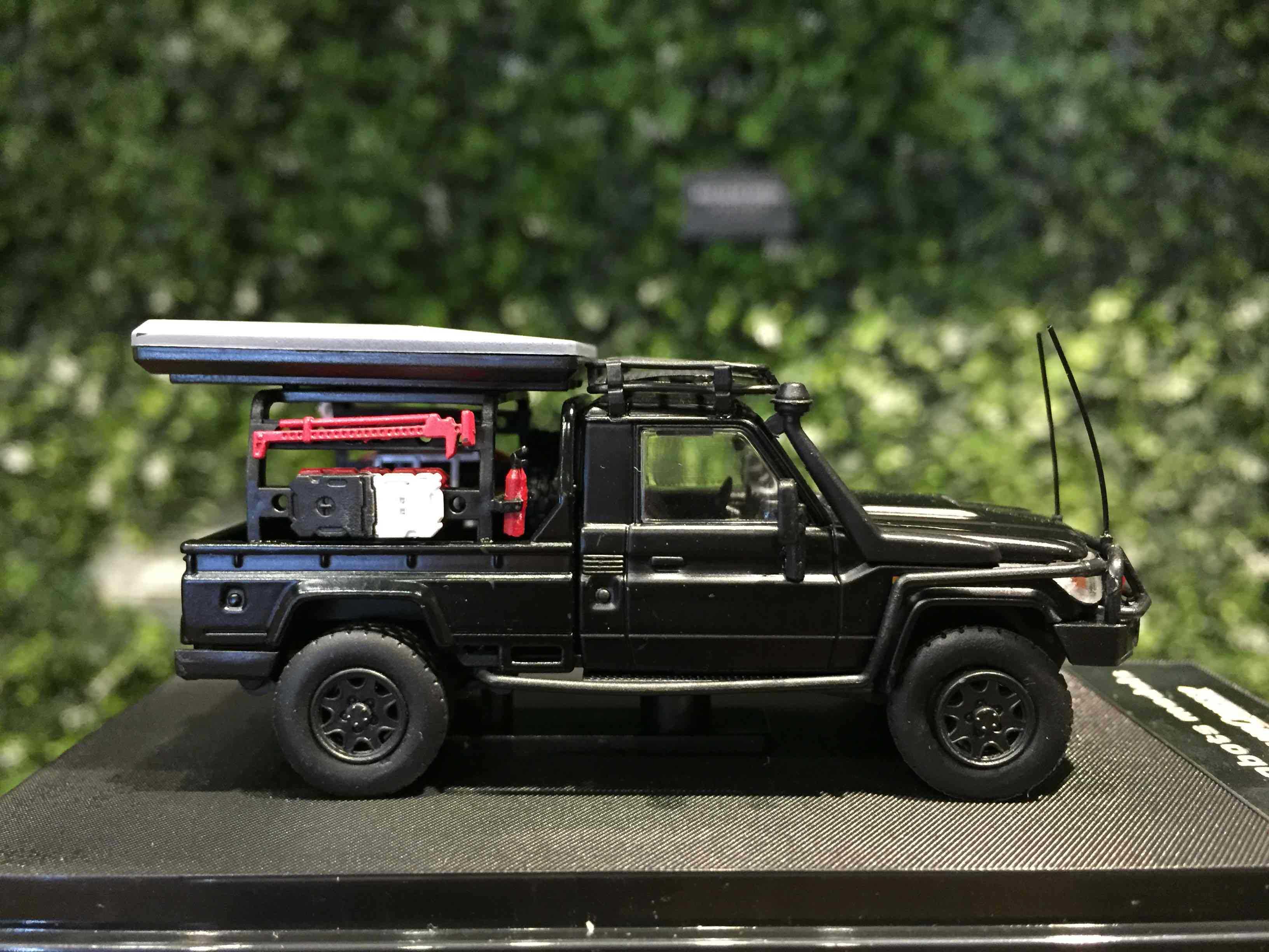 1/64 AutoBots Toyota Land Cruiser LC79 Black【MGM】