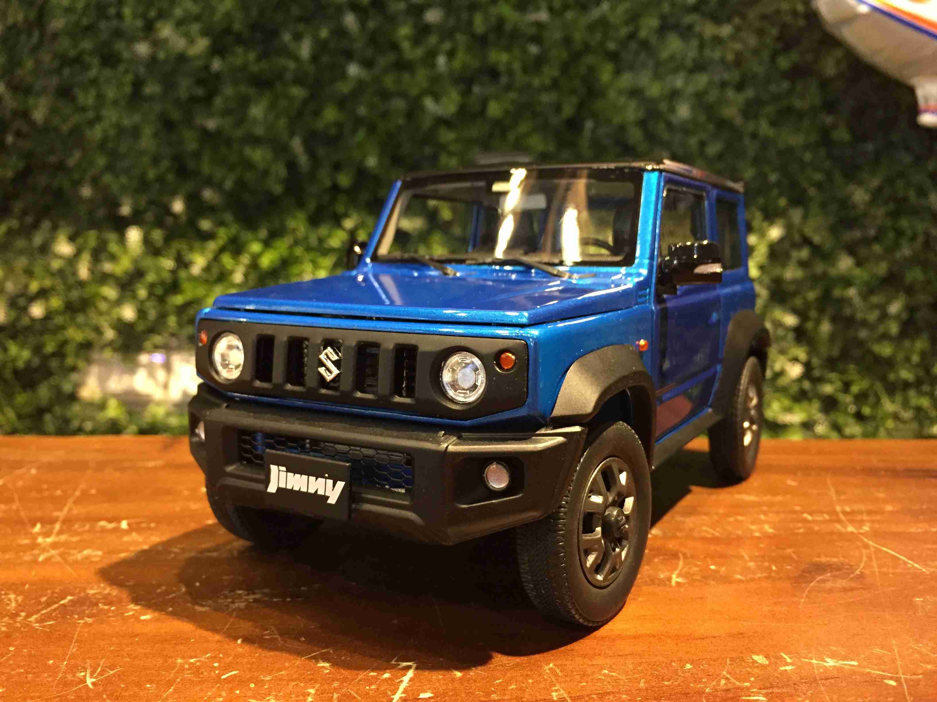 1/18 BM Creations Suzuki Jimny Sierra (JB74) 18B0021【MGM】