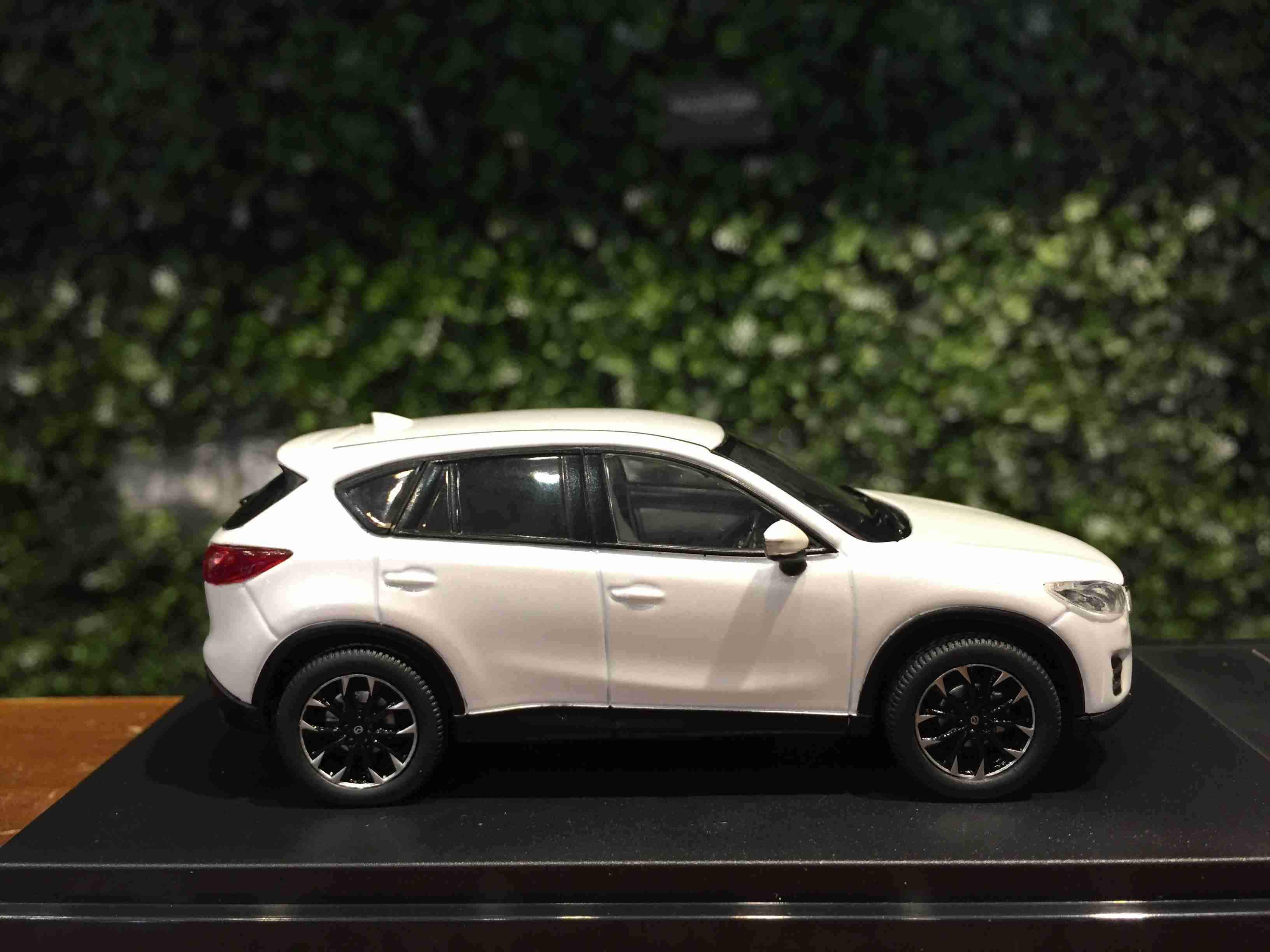 1/43 Hi-Story Mazda CX-5 2015 White HS136WH【MGM】