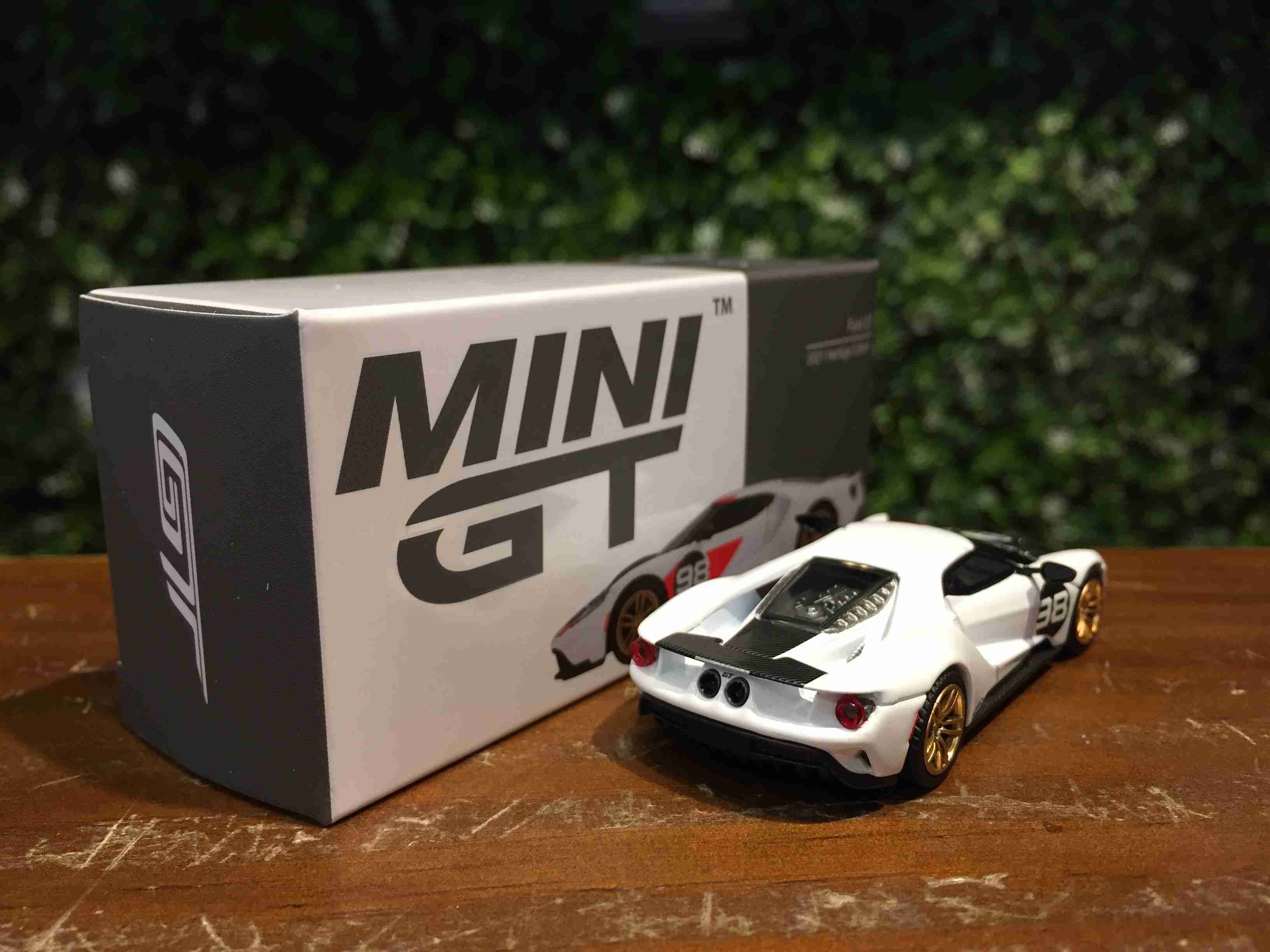 1/64 MiniGT Ford GT 2021 Heritage Edition MGT00313L【MGM】