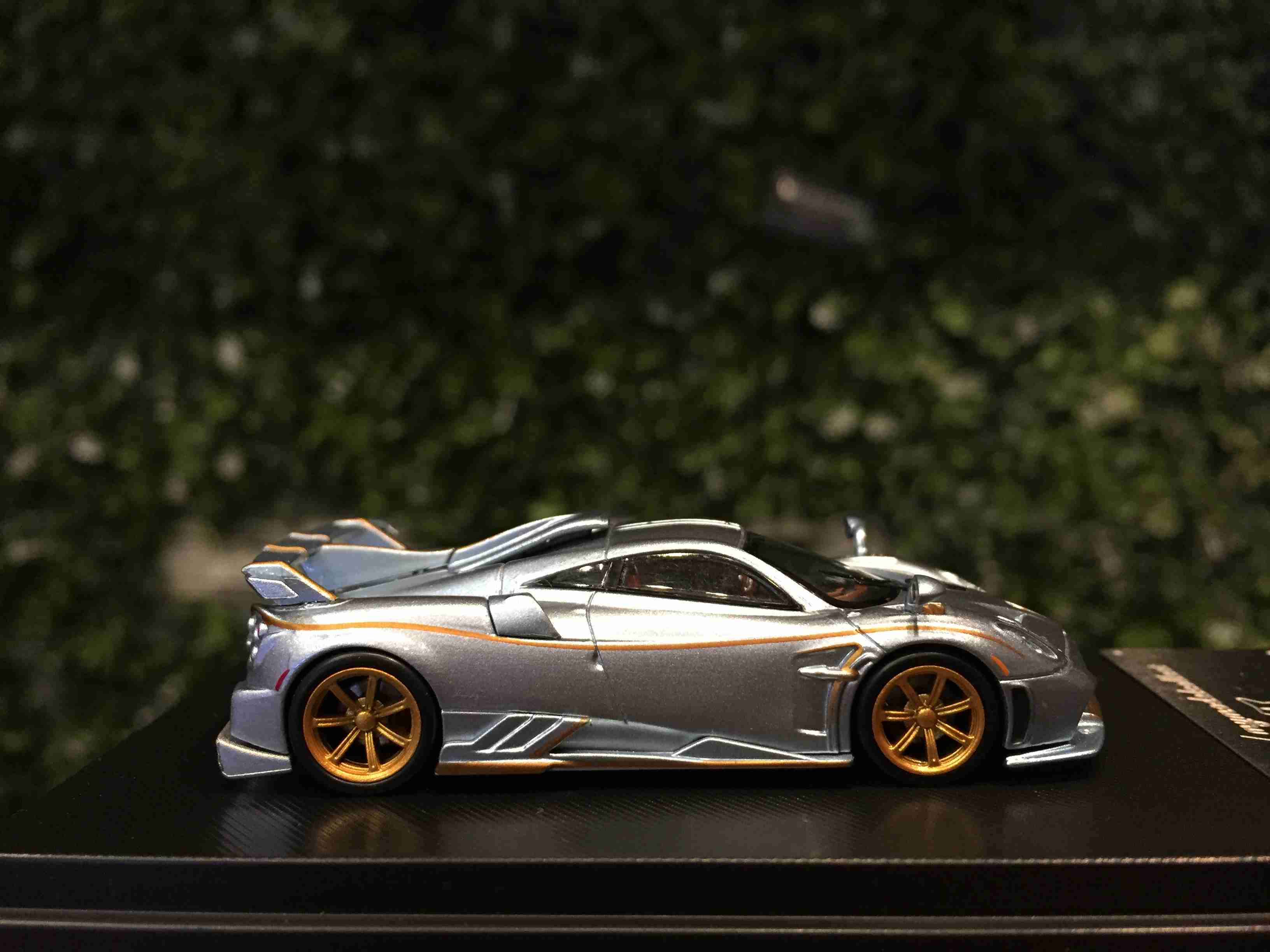1/64 MC Pagani Huayra Imola SilverBlue【MGM】