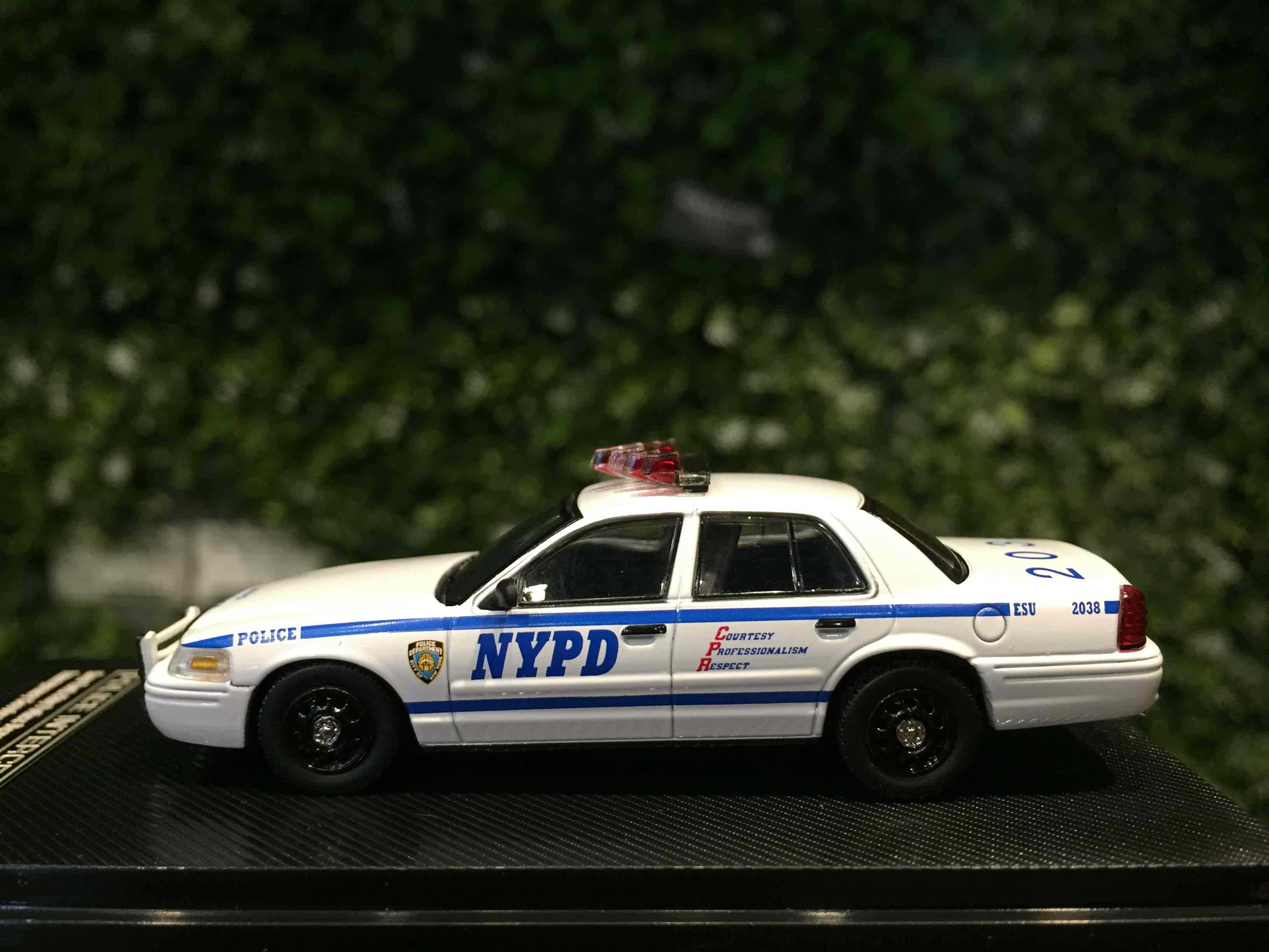 1/64 Rollin Ford CV Victoria Crown NYPD【MGM】